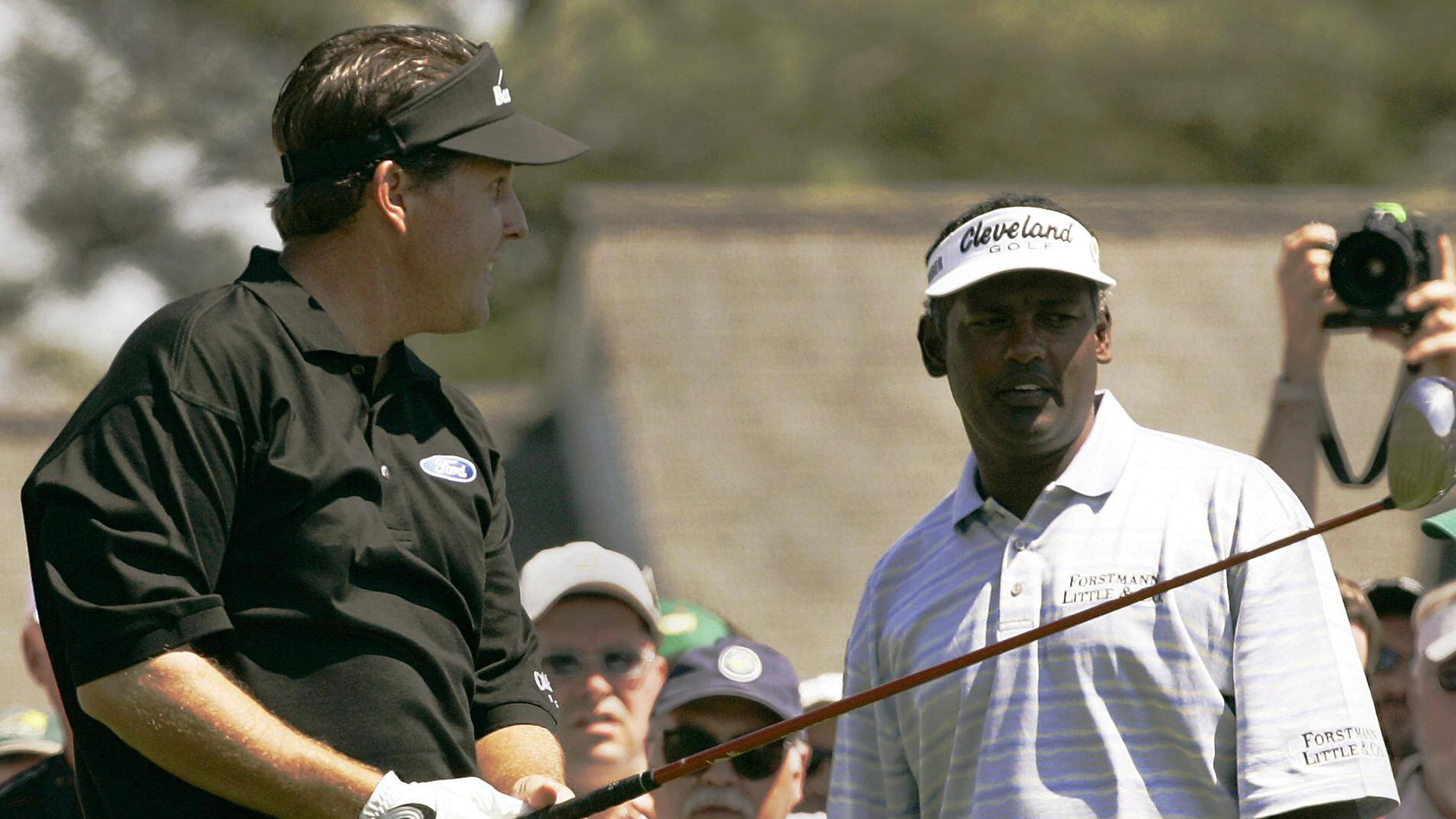 Phil Mickelson springs to Vijay Singh’s defense over Korn Ferry criticism