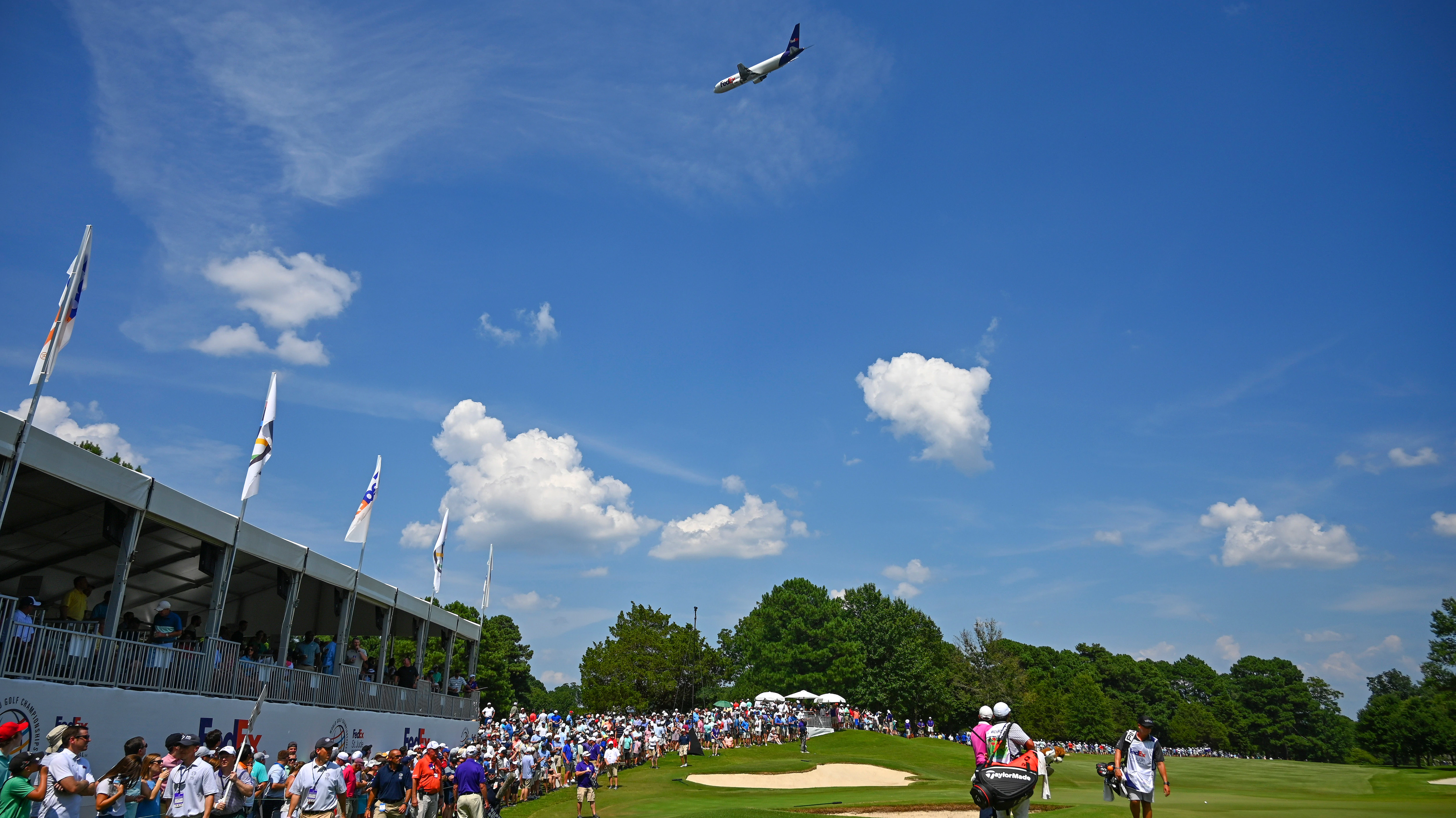 PGA Tour details charter-flight policy and costs in memo to players