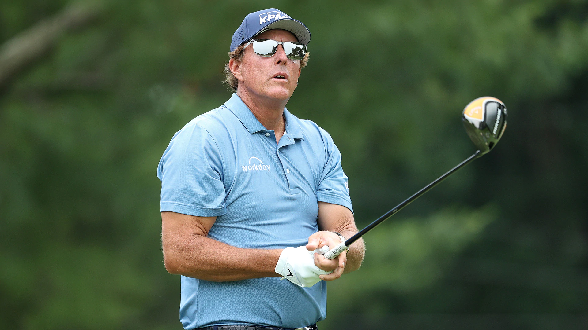 Report: Phil Mickelson files to trademark the phrase ‘Hit Bombs’