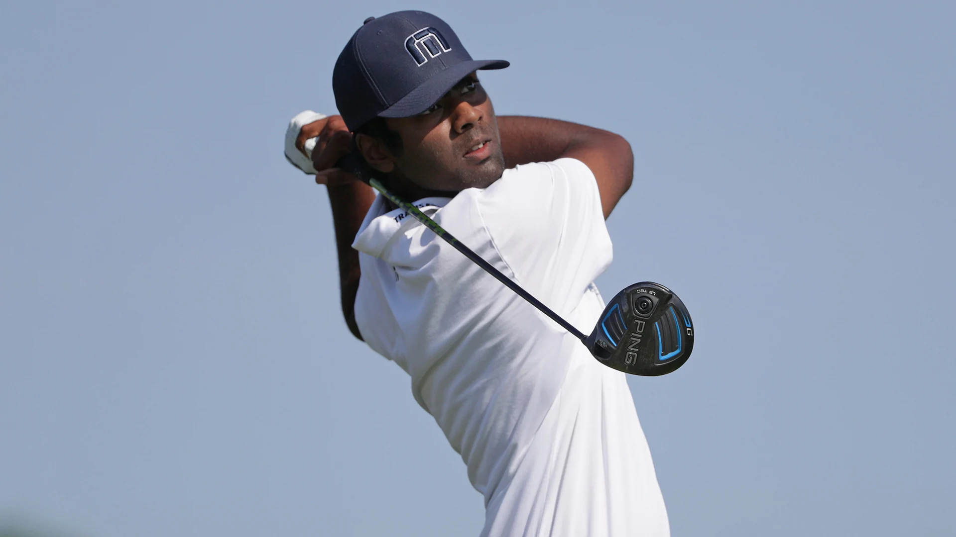 Sahith Theegala fires 62 in first round as a professional