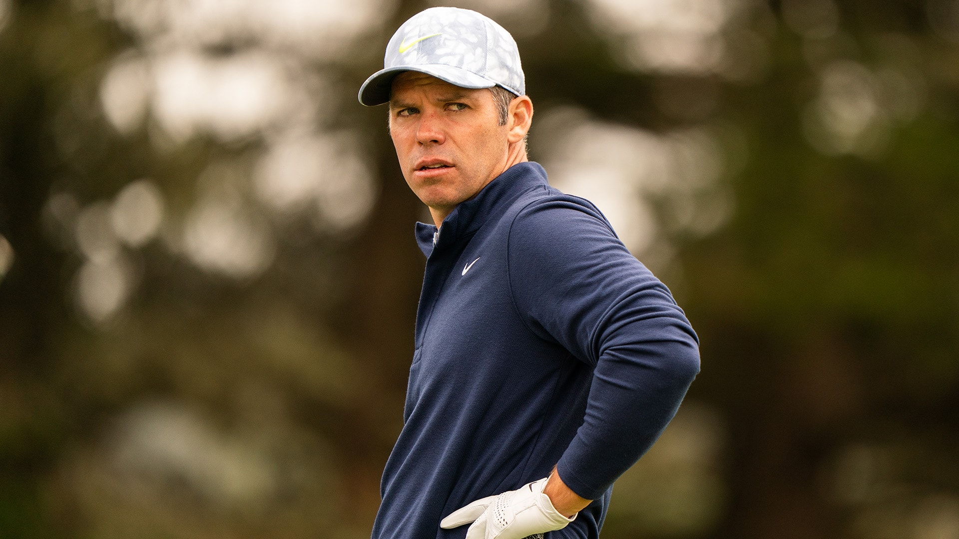 Paul Casey went 3 months without touching a club; now he’s 2 back at the PGA