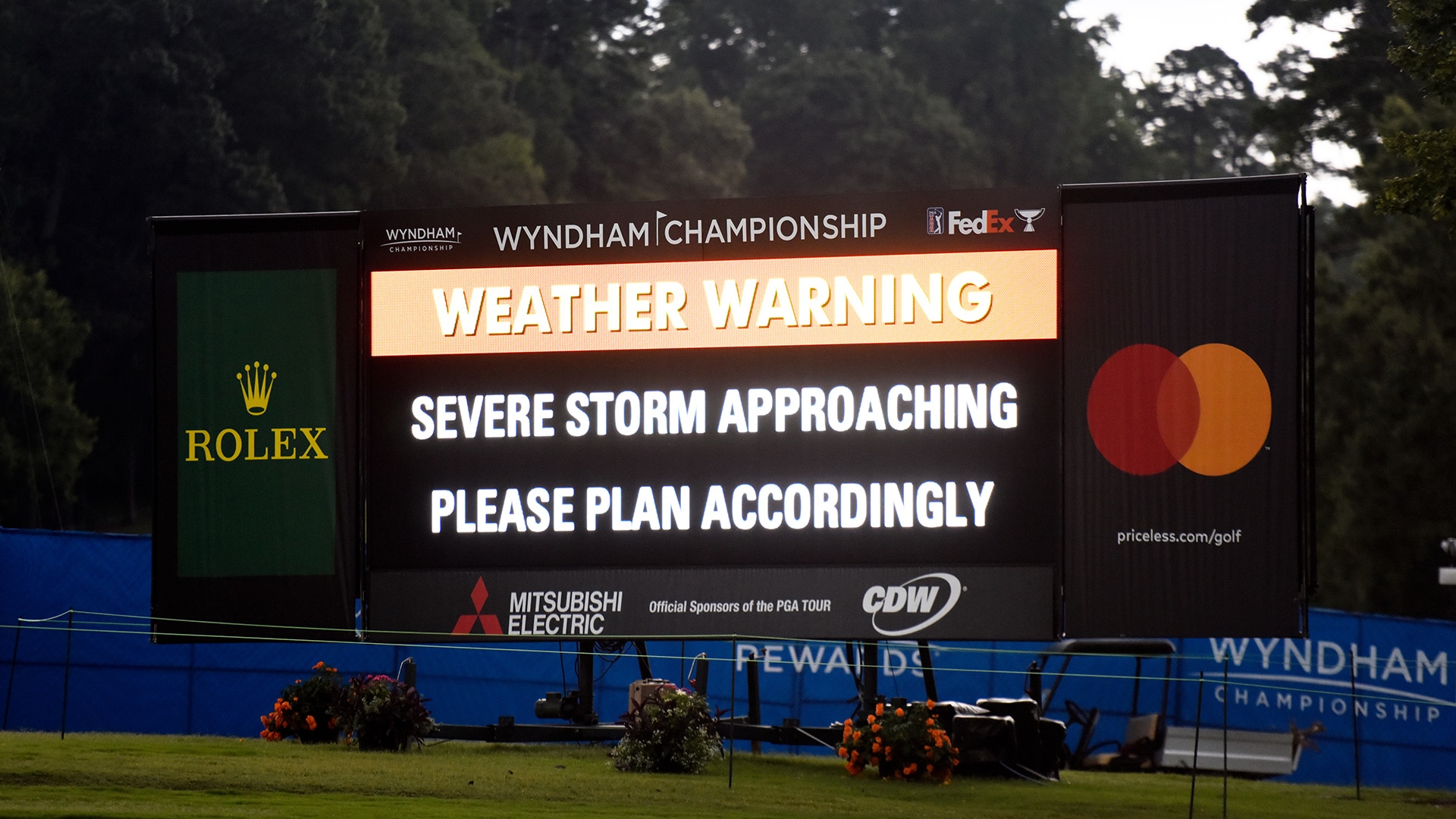 Tee times moved up for third round of Wyndham Championship