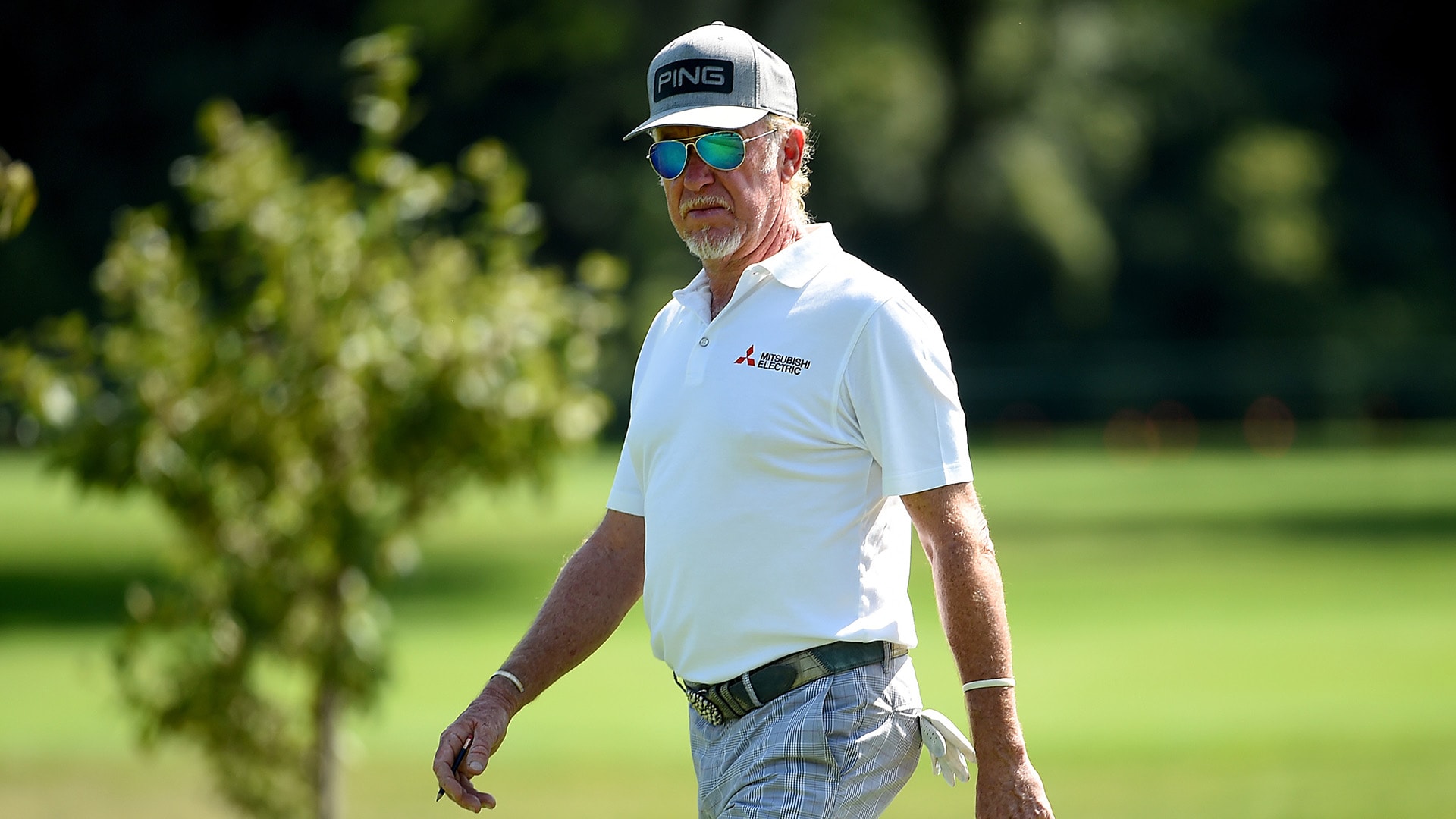 Miguel Angel Jimenez completes wire-to-wire win at Sanford International