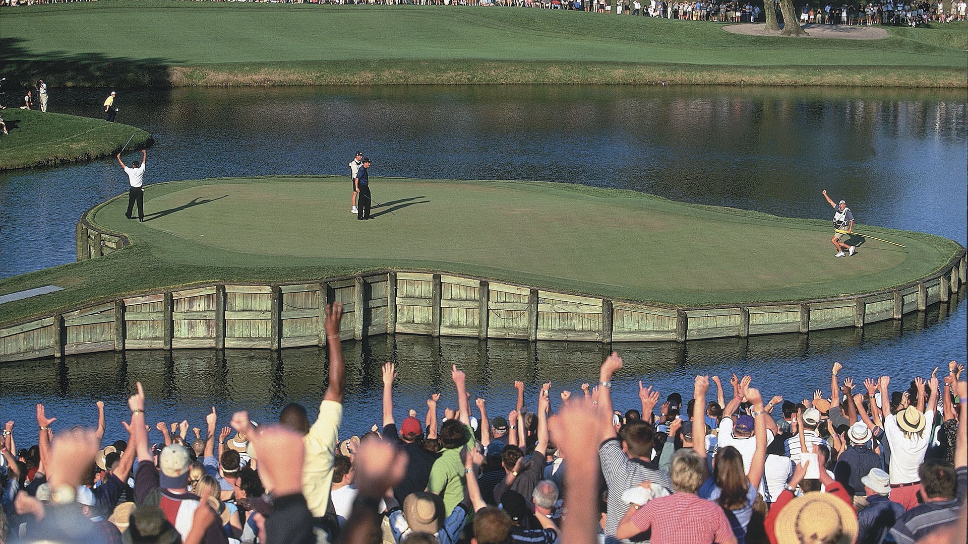 Players Championship pays tribute to Tiger Woods’ ‘Better than most’ putt