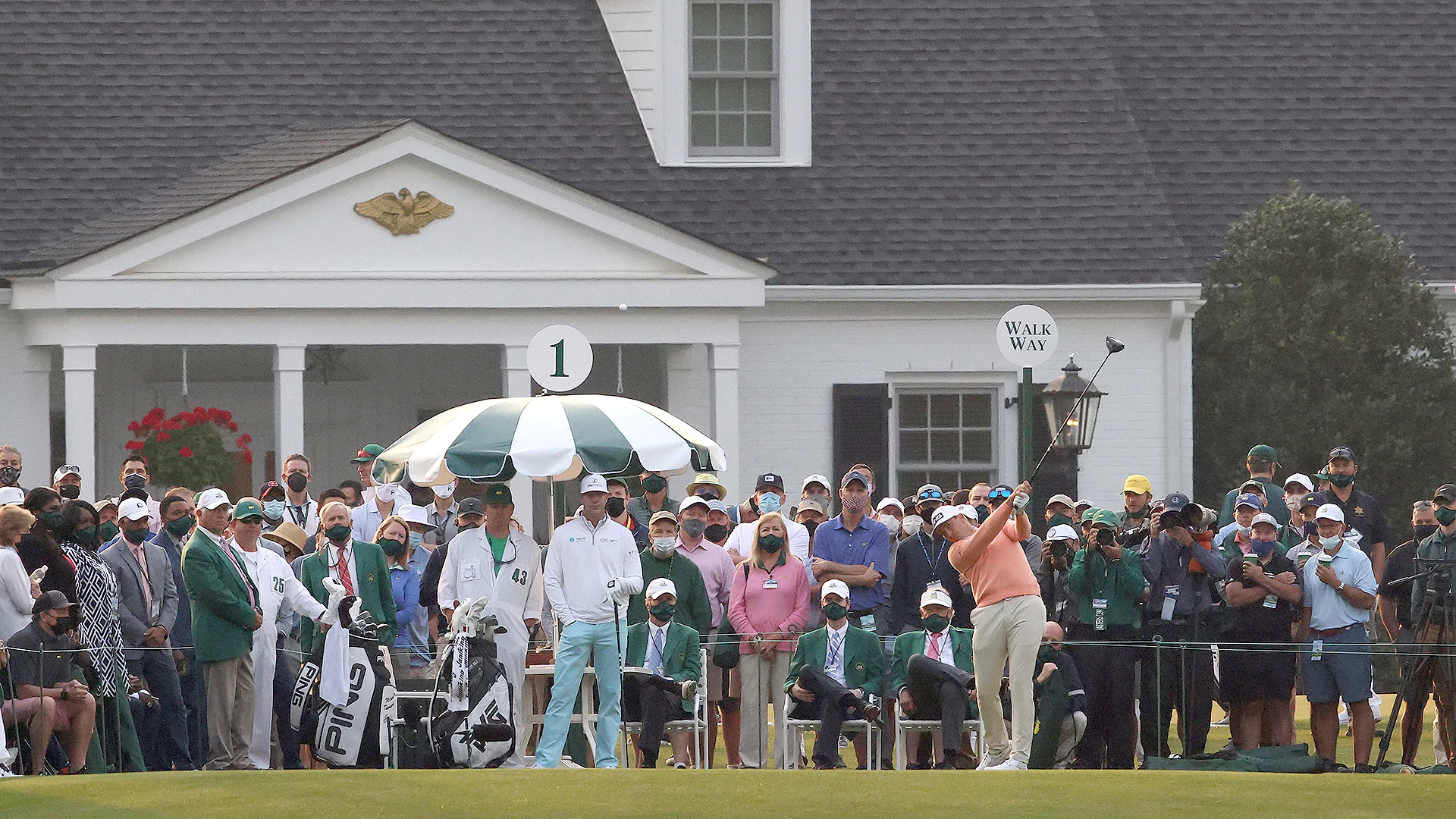 Winds picking up Saturday at Masters, but will rain hold off?