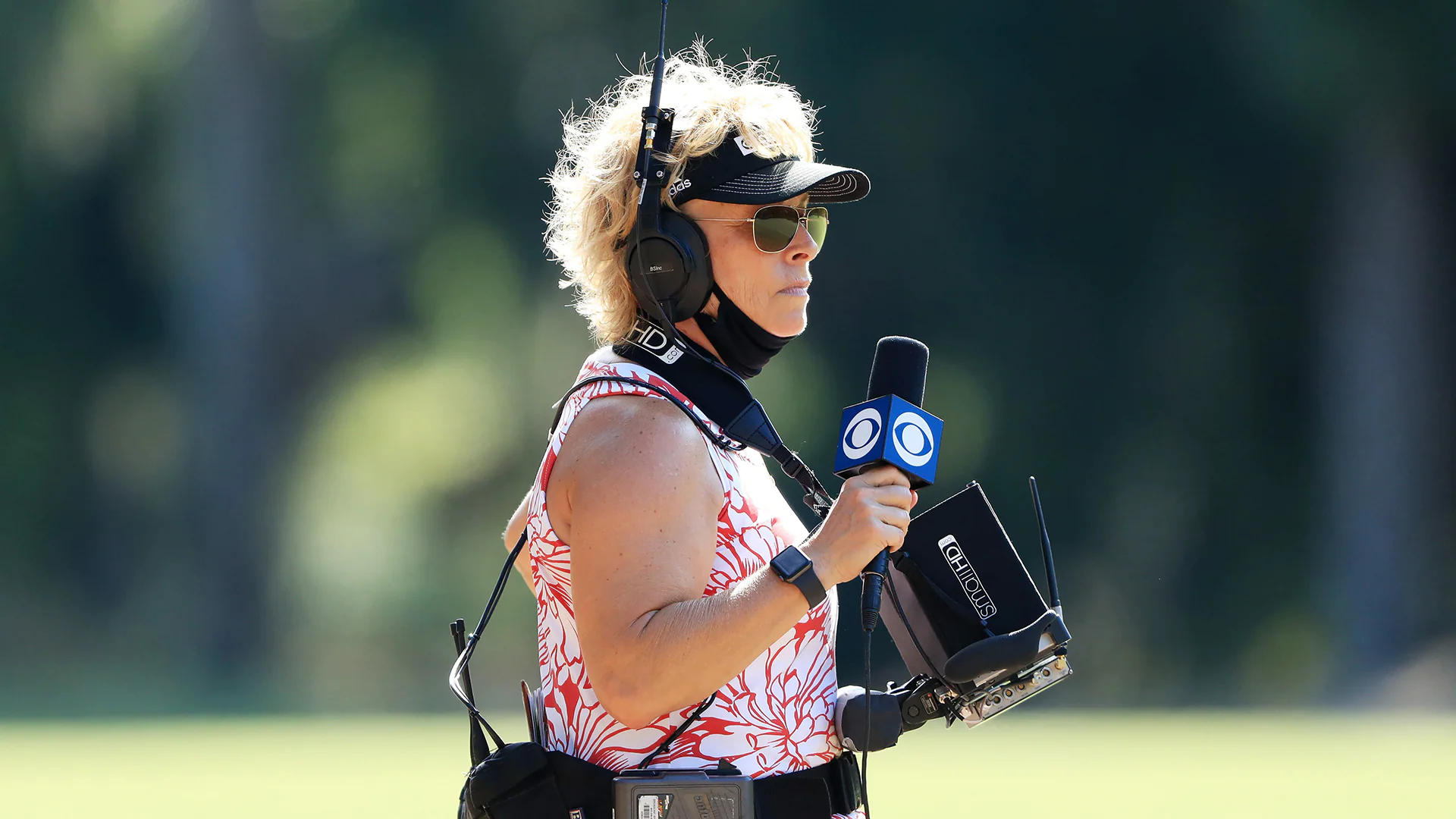 Alex Noren almost dots CBS’ Dottie Pepper with drive at Byron Nelson