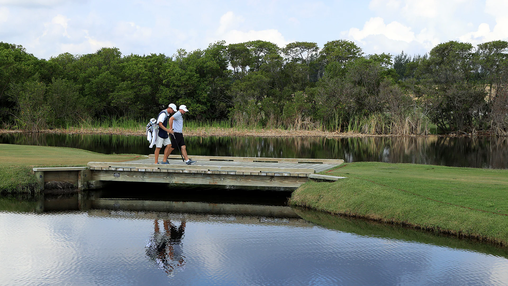 Notes from Thursday’s brief and rainy Walker Cup practice at Seminole