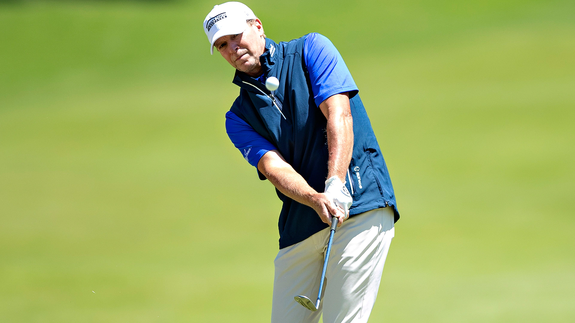 Defending champ Steve Stricker among four tied for 36-hole lead at Regions Tradition