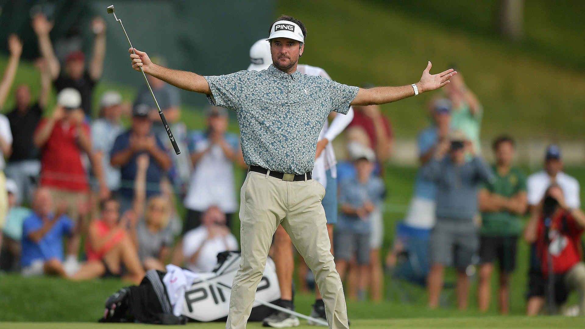 Three-time Travelers champ Bubba Watson tied with Kramer Hickok