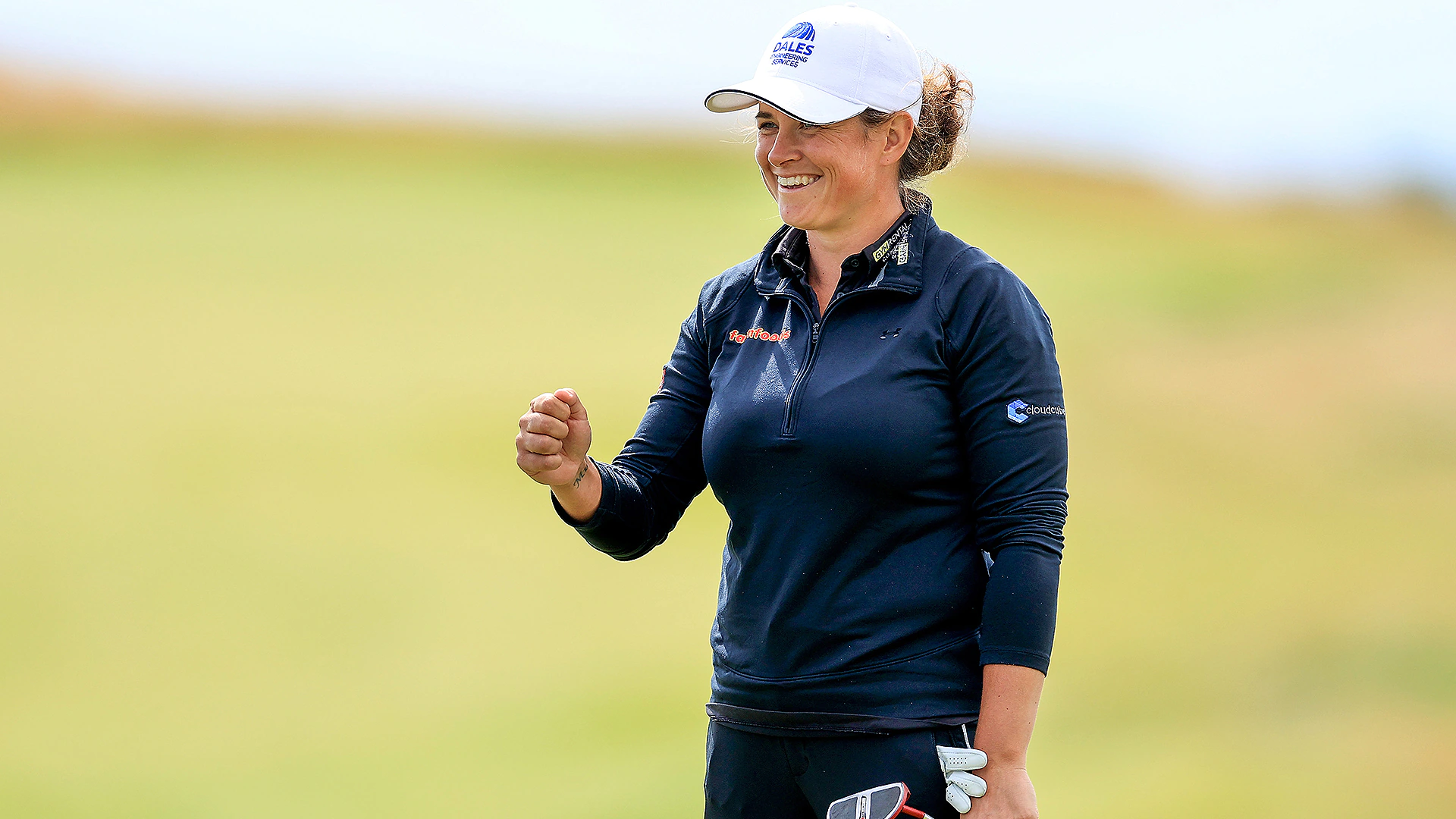 Local favorite, former police officer Michele Thomson leads Women’s Scottish Open