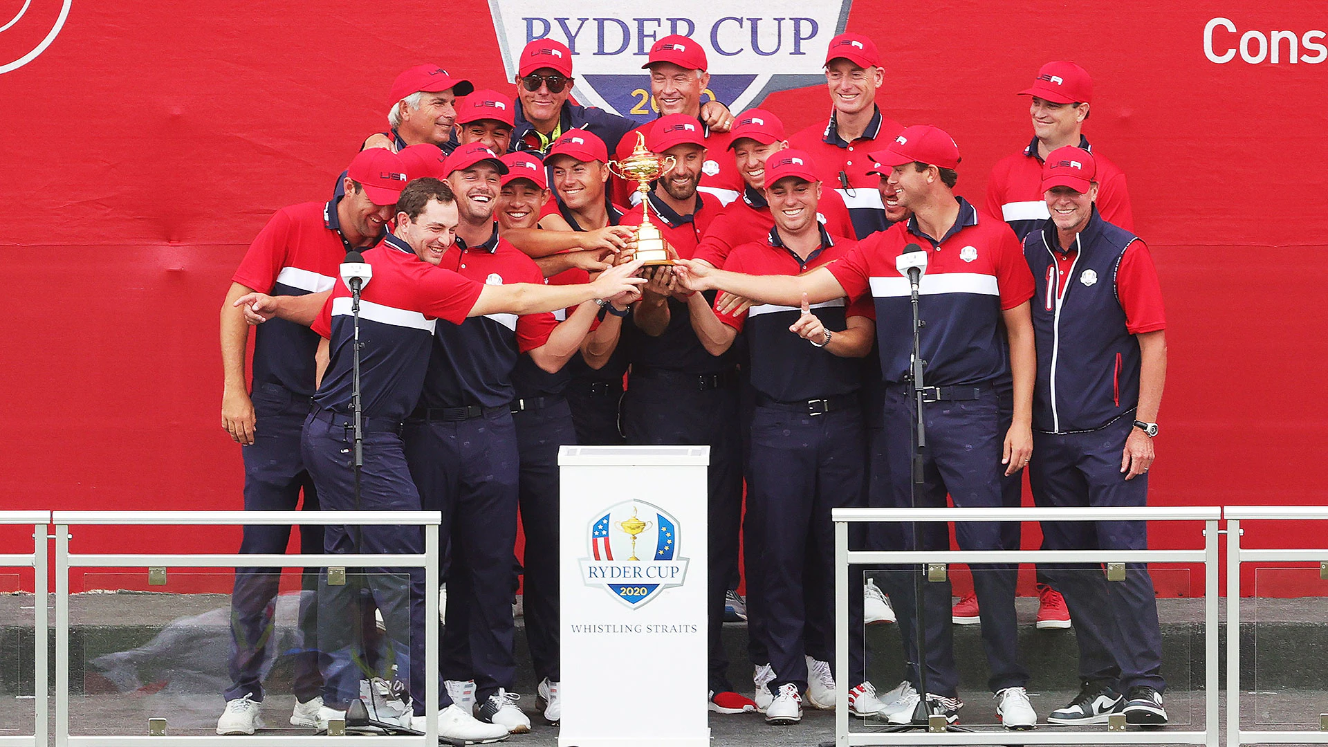 2020 Ryder Cup: U.S. finishes off dominant Ryder Cup victory with singles rout
