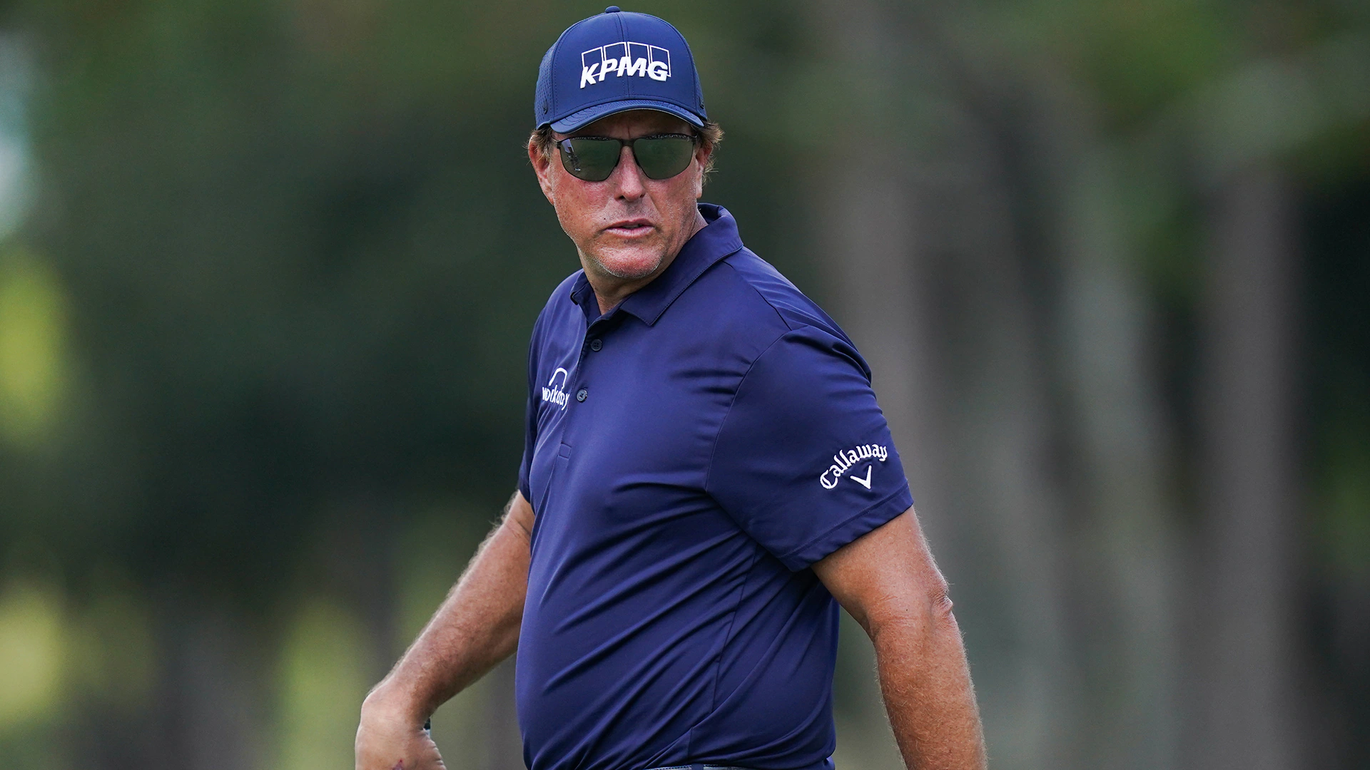 As speculation of a return increases, video reportedly shows Phil Mickelson practicing