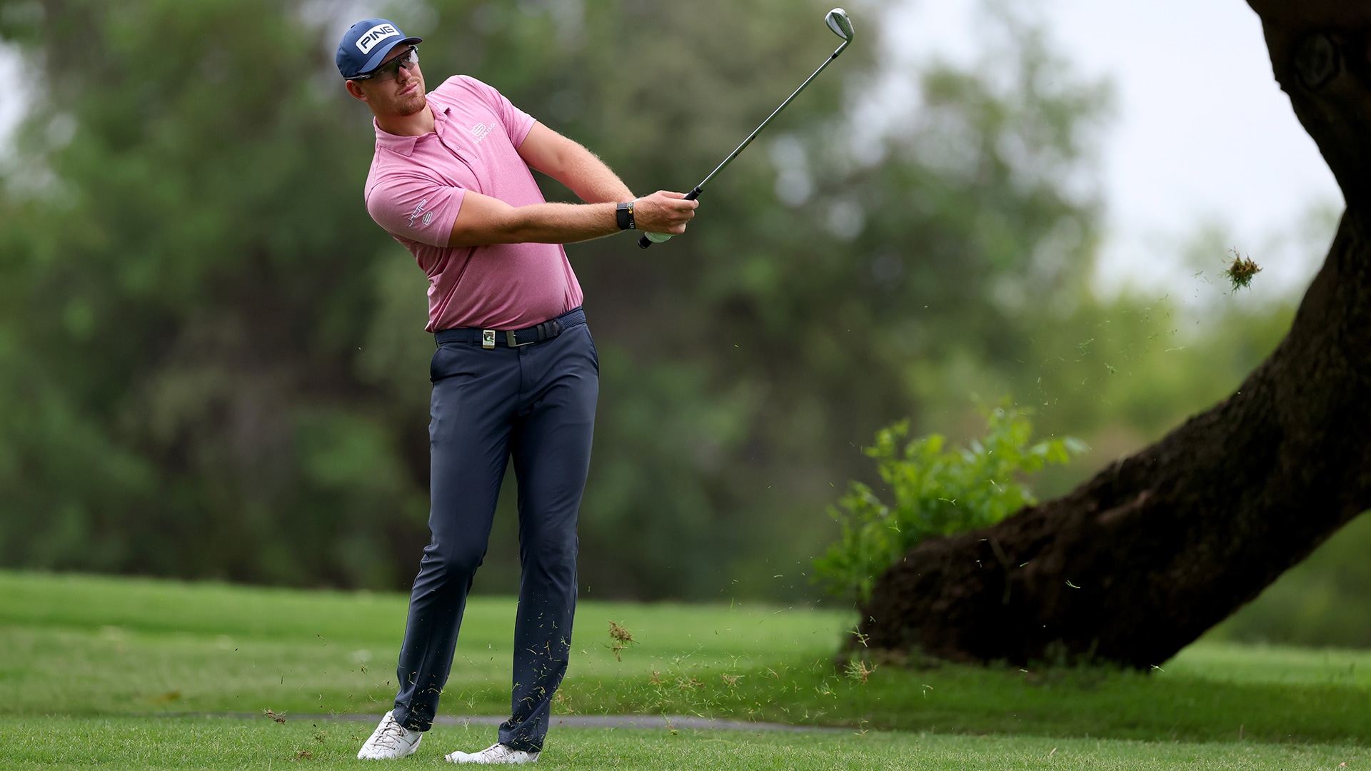 This golfer is 6’10 with Kyle Berkshire swing speed – and he’s playing American Express