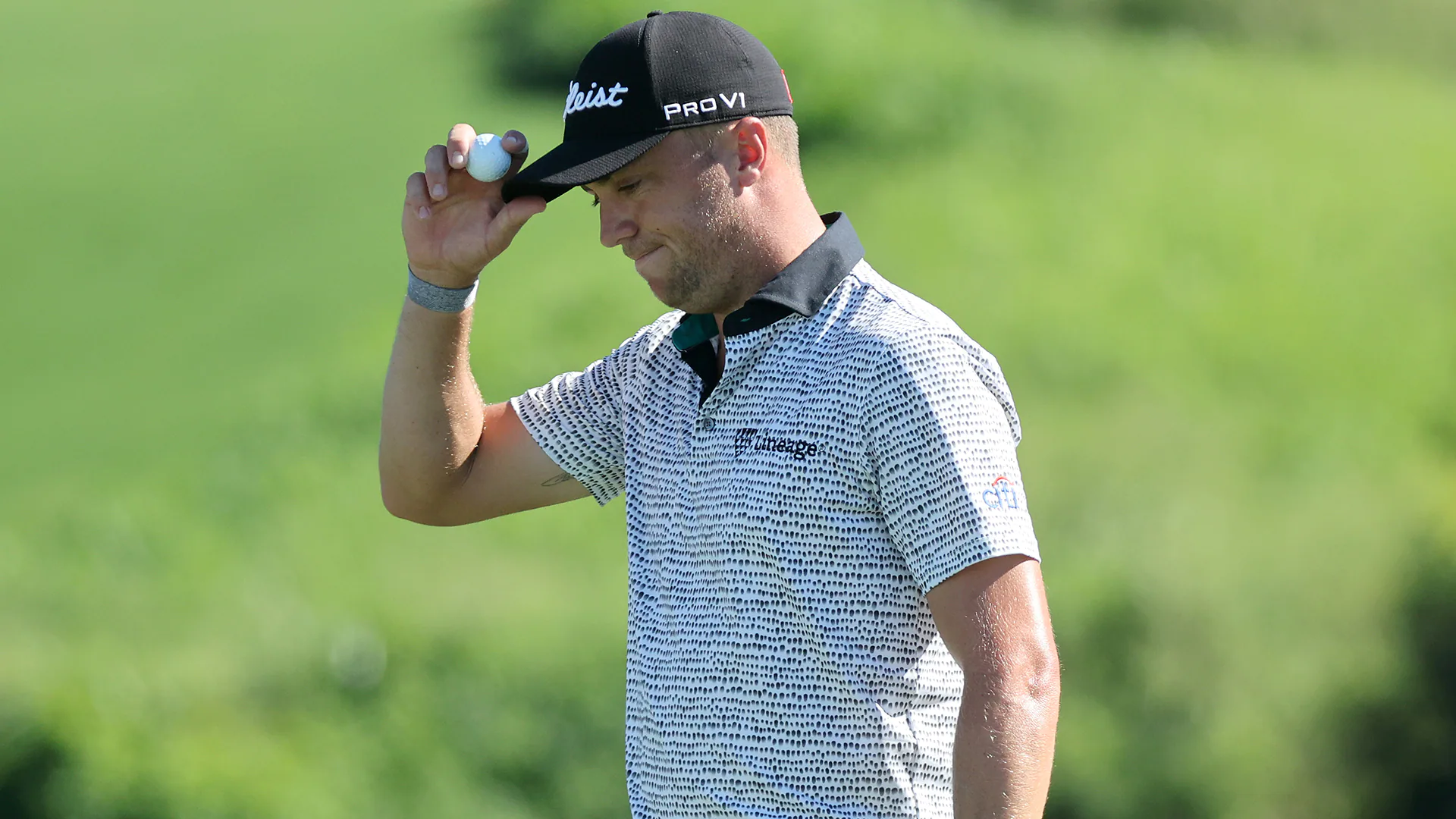 Justin Thomas fires 61 at Kapalua, adding another course record to his haul