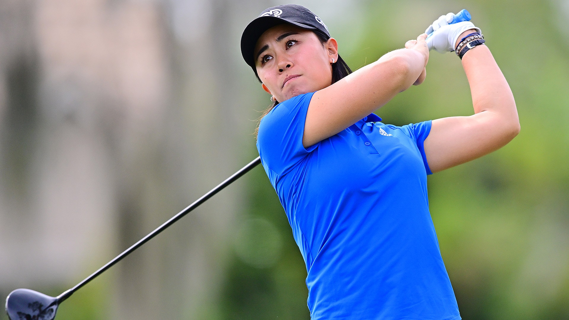 Danielle Kang slam-dunk ace rejected, but she still leads in bid for back-to-back wins