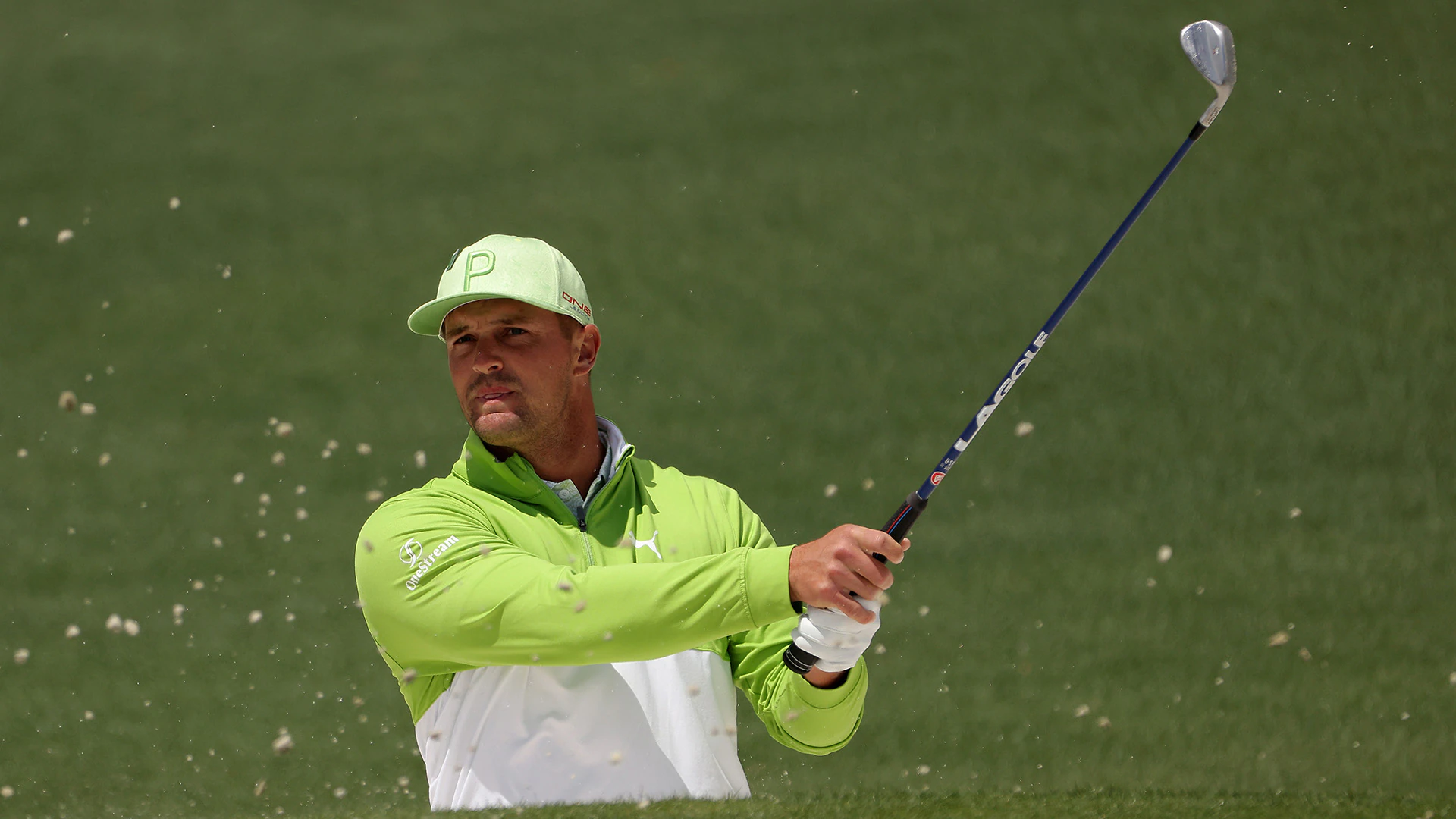 Bryson DeChambeau out of cast, starting to grip club