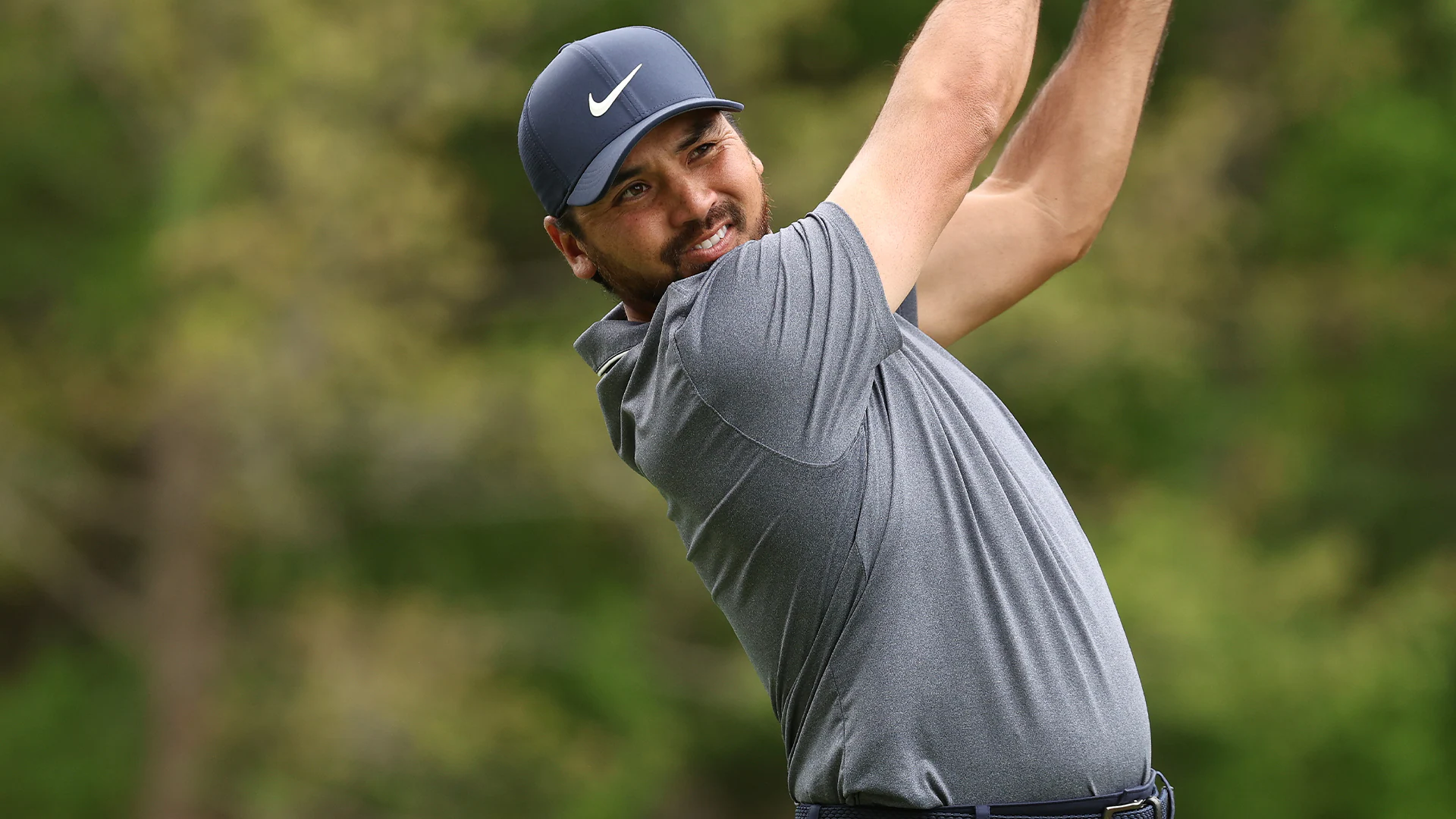 Behind new swing obsession, Jason Day holds 18-hole Wells Fargo Champ lead
