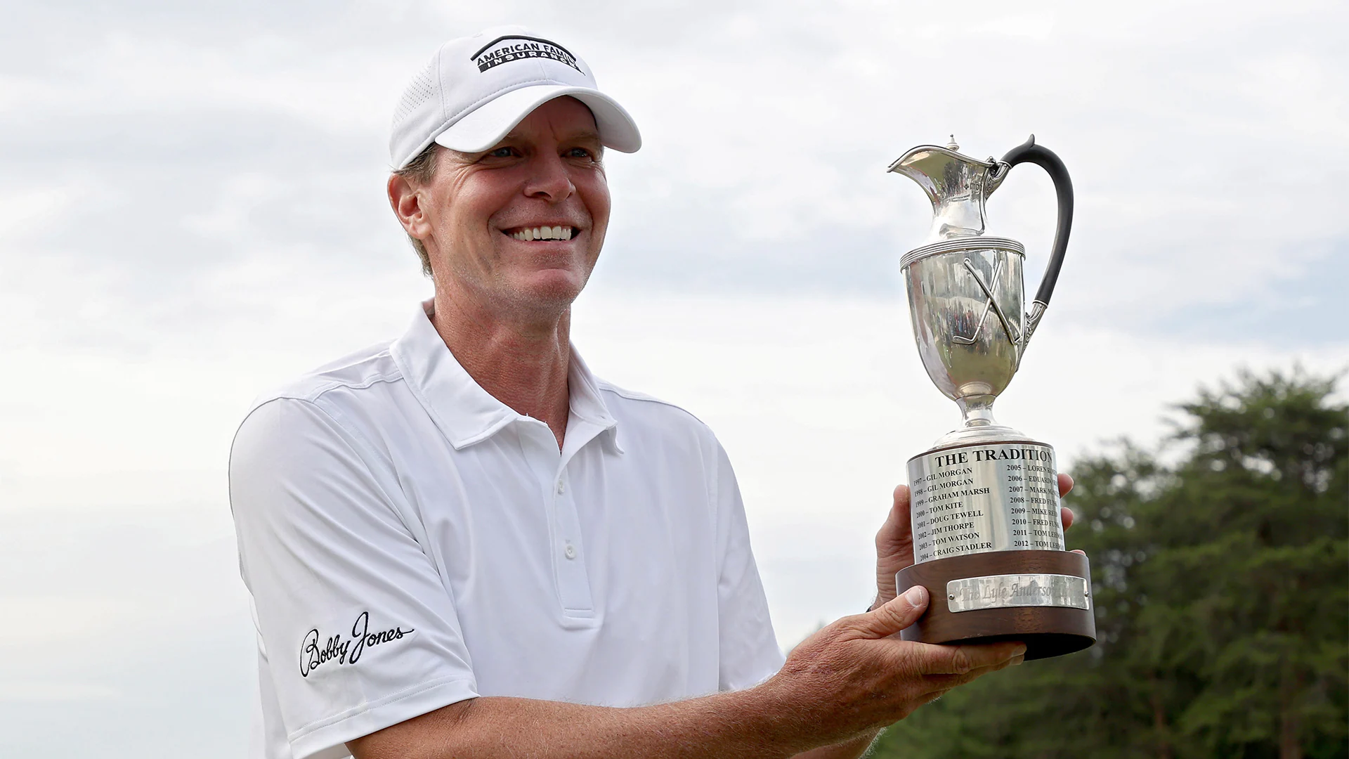 Shortly after bout with illness, Steve Stricker gets major win at Regions Tradition