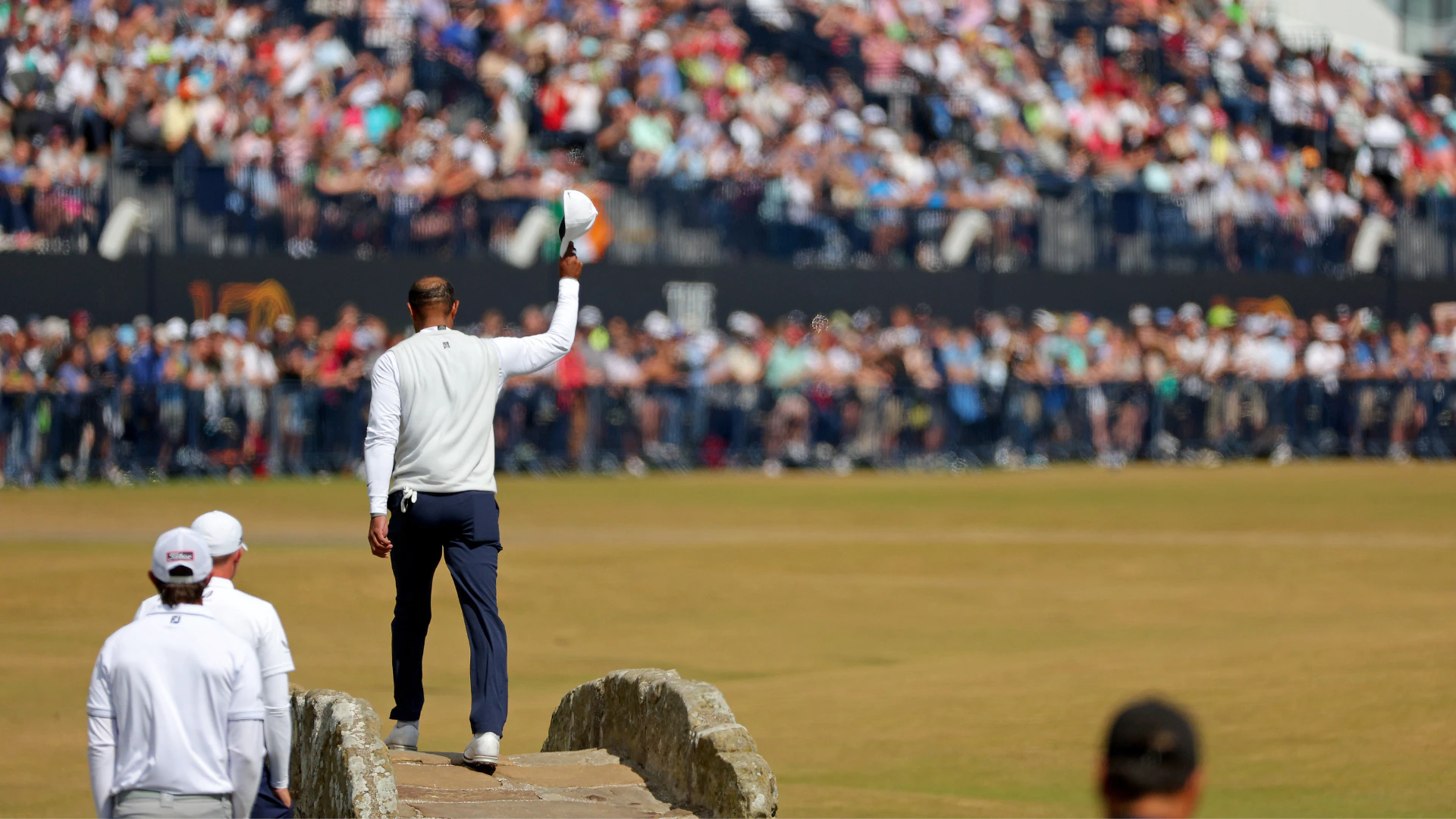 2022 British Open: With a hat tip, a few tears and lots of cheers, Tiger Woods may have said goodbye to Old Course