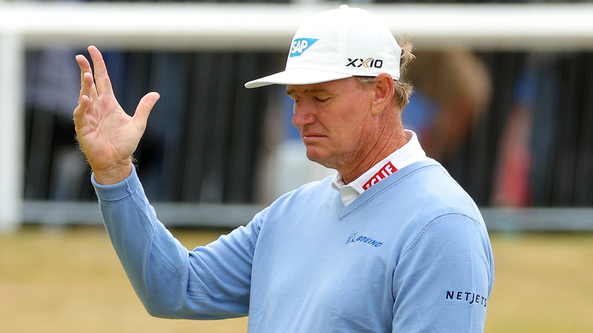 2022 British Open: Ernie Els uses Open experience and plays well aside from ‘one frickin’ tee shot on 17′