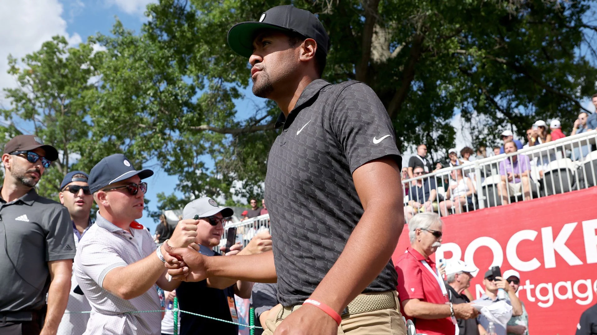 Tony Finau eyes back-to-back wins but tied with Taylor Pendrith at Rocket Mortgages