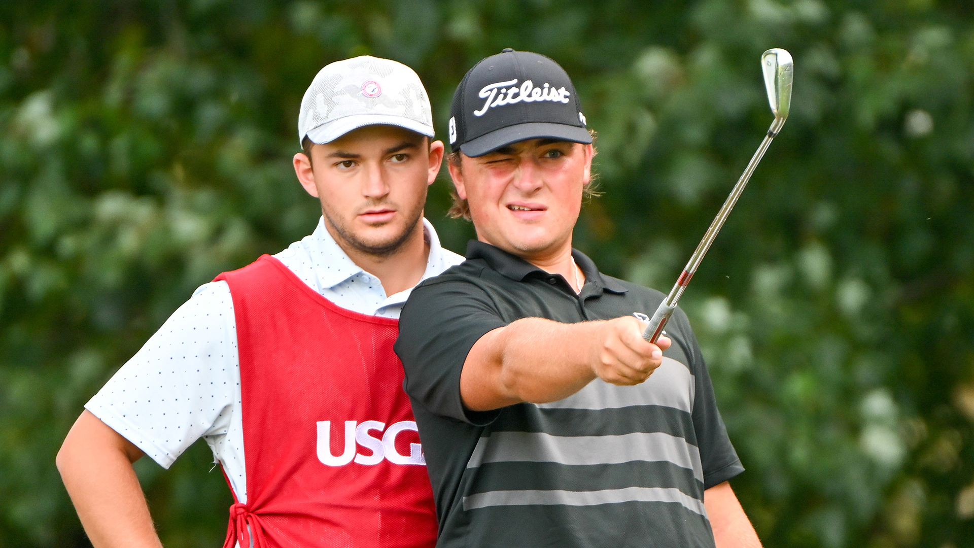 This 19-year-old son of a CURRENT PGA Tour player is tied for U.S. Amateur lead