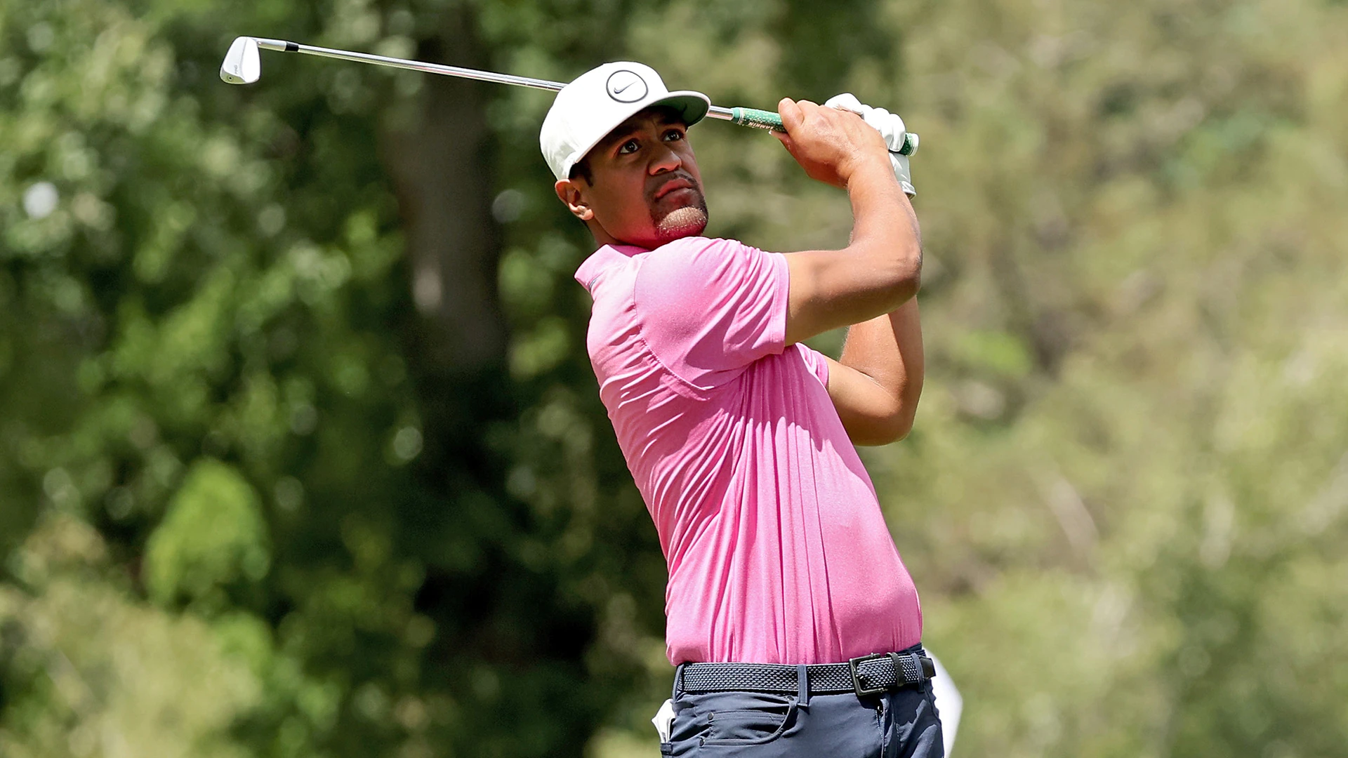 Tony Finau nearly shoots 57 on 8,100-yard course in ‘video game’ round