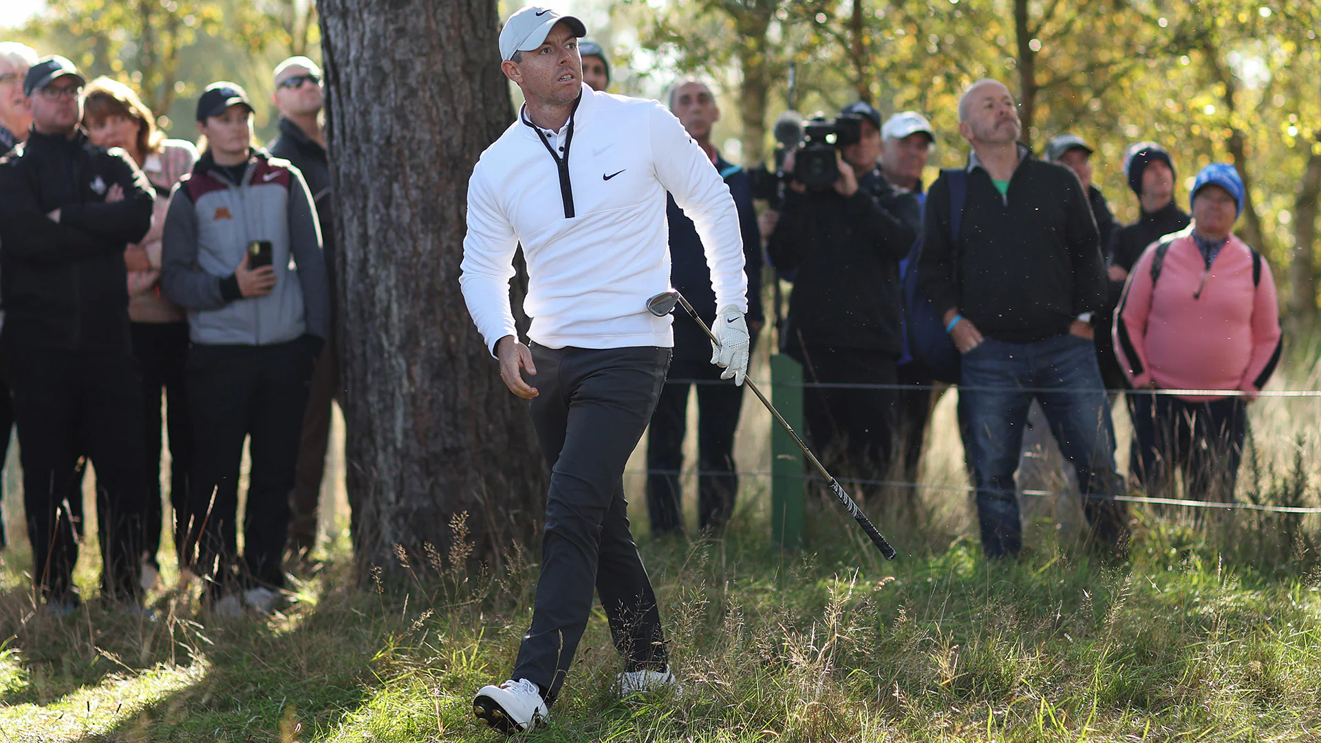 Rory McIlroy starts hot at Carnoustie, cools off in first round of Dunhill Links
