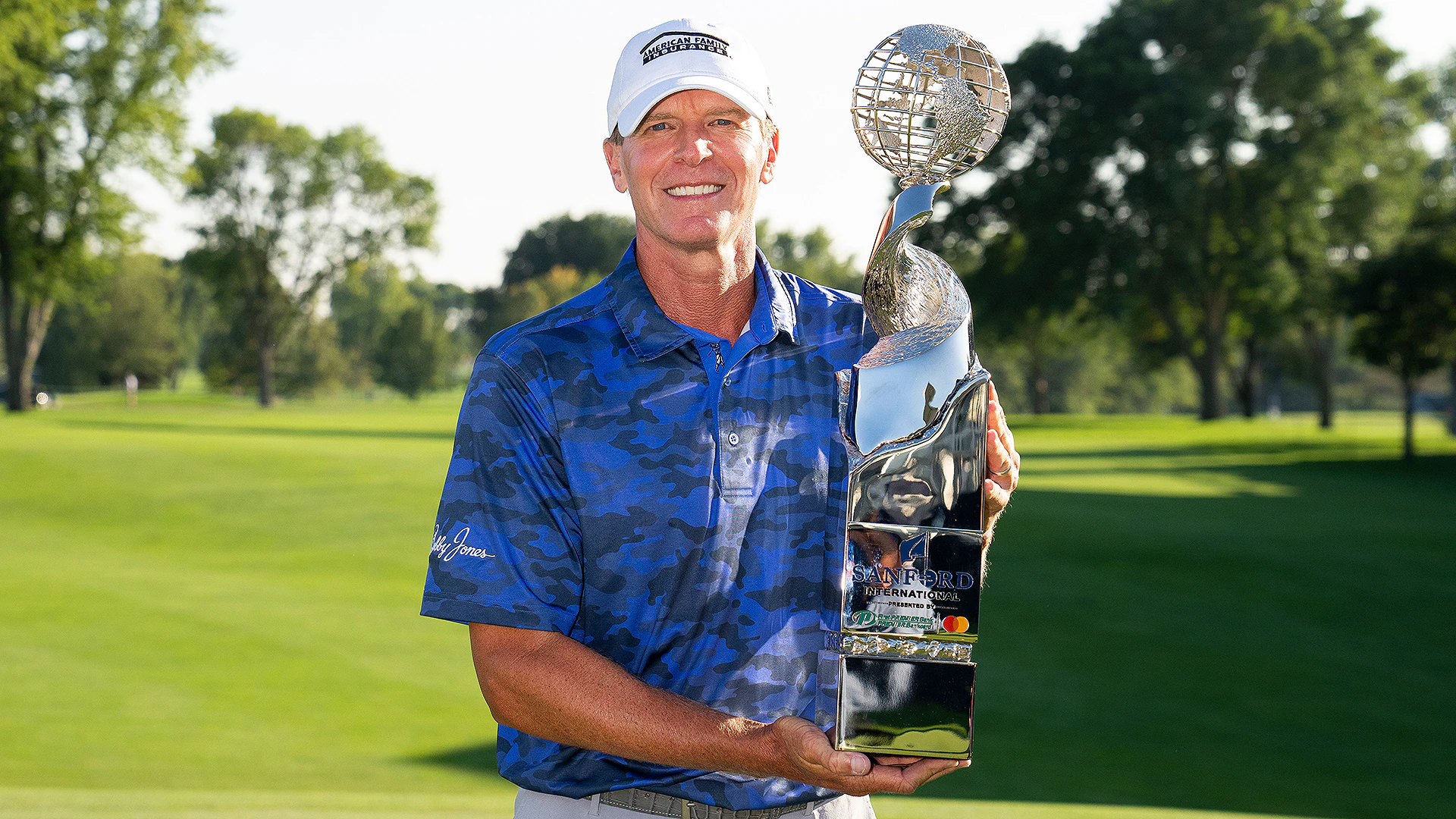 Steve Stricker beats Robert Karlsson in playoff to win second straight Champions event