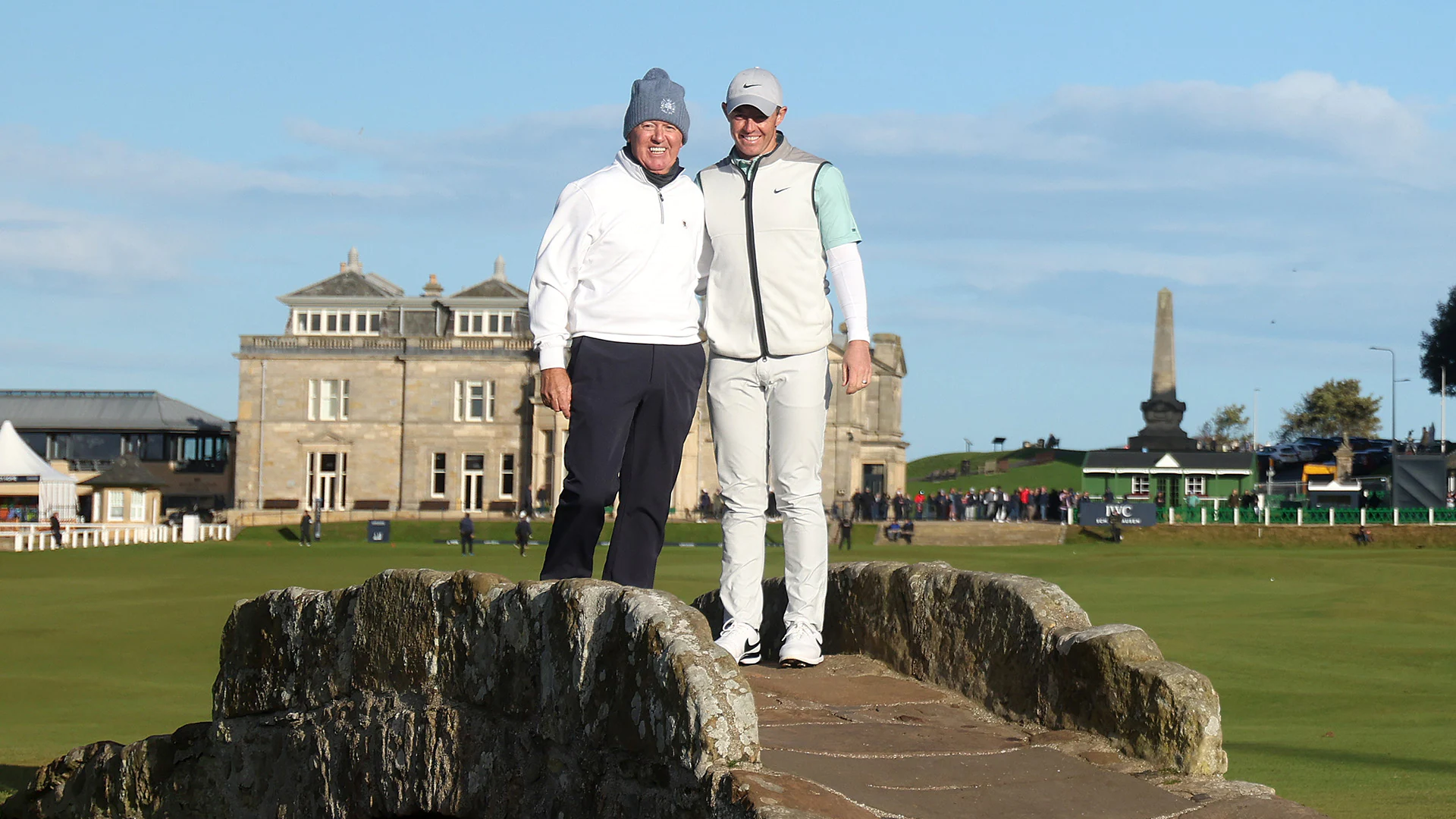 Rory McIlroy shoots 66 alongside father in first round at St. Andrews since The Open