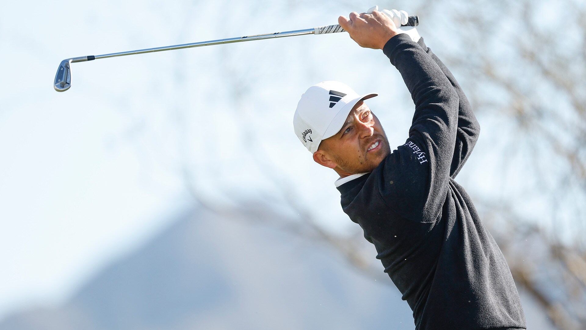 Xander Schauffele opens with a 4-under 67 in windy conditions at TPC Scottsdale