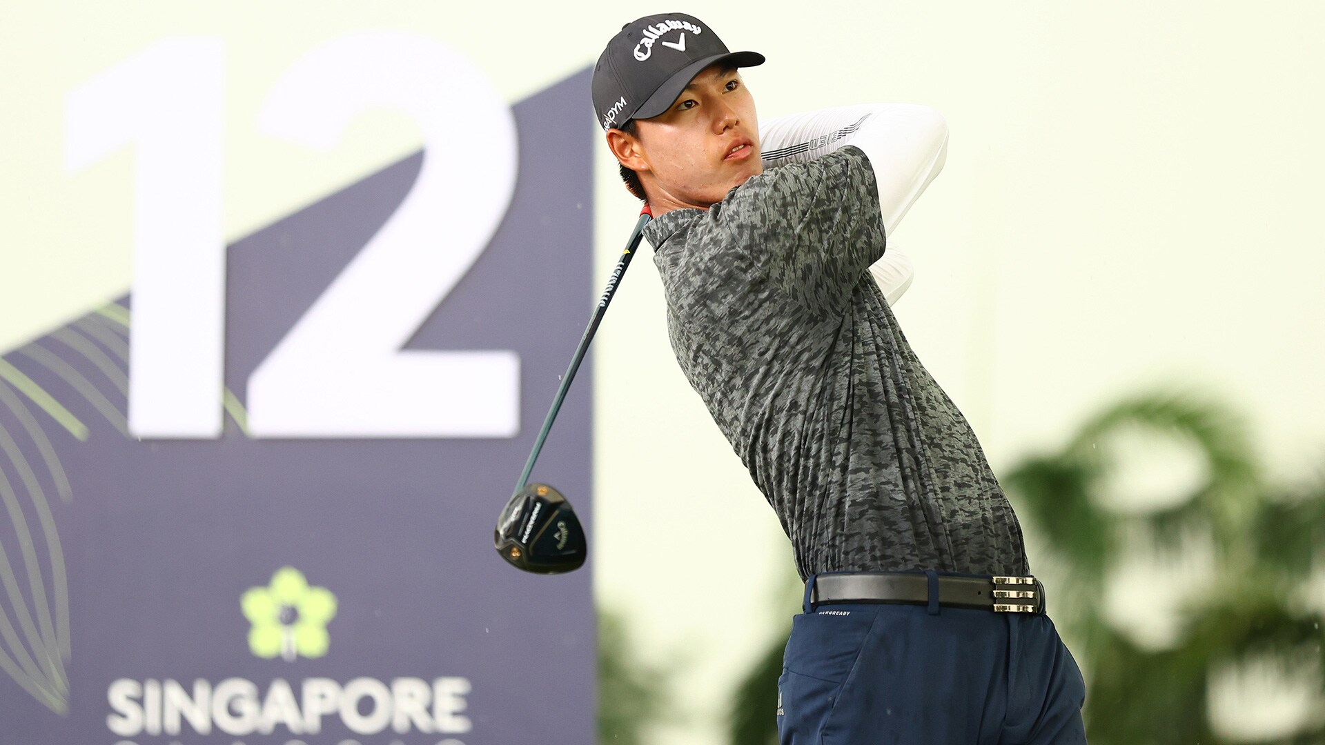 Amateur Wenyi Ding shares lead at weather-interrupted Singapore Classic