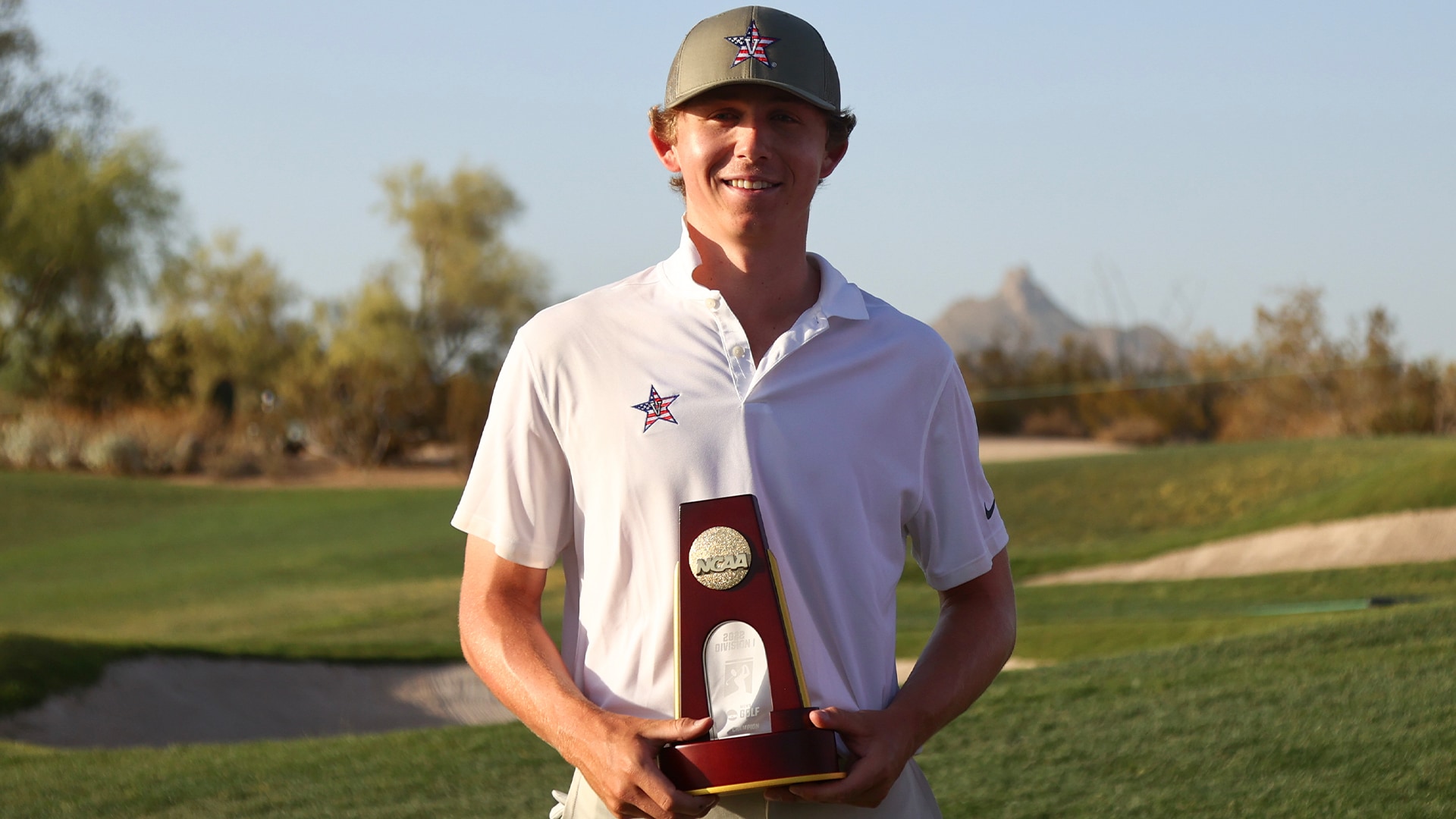 Amateur star Gordon Sargent signs with same agency that reps Tiger Woods