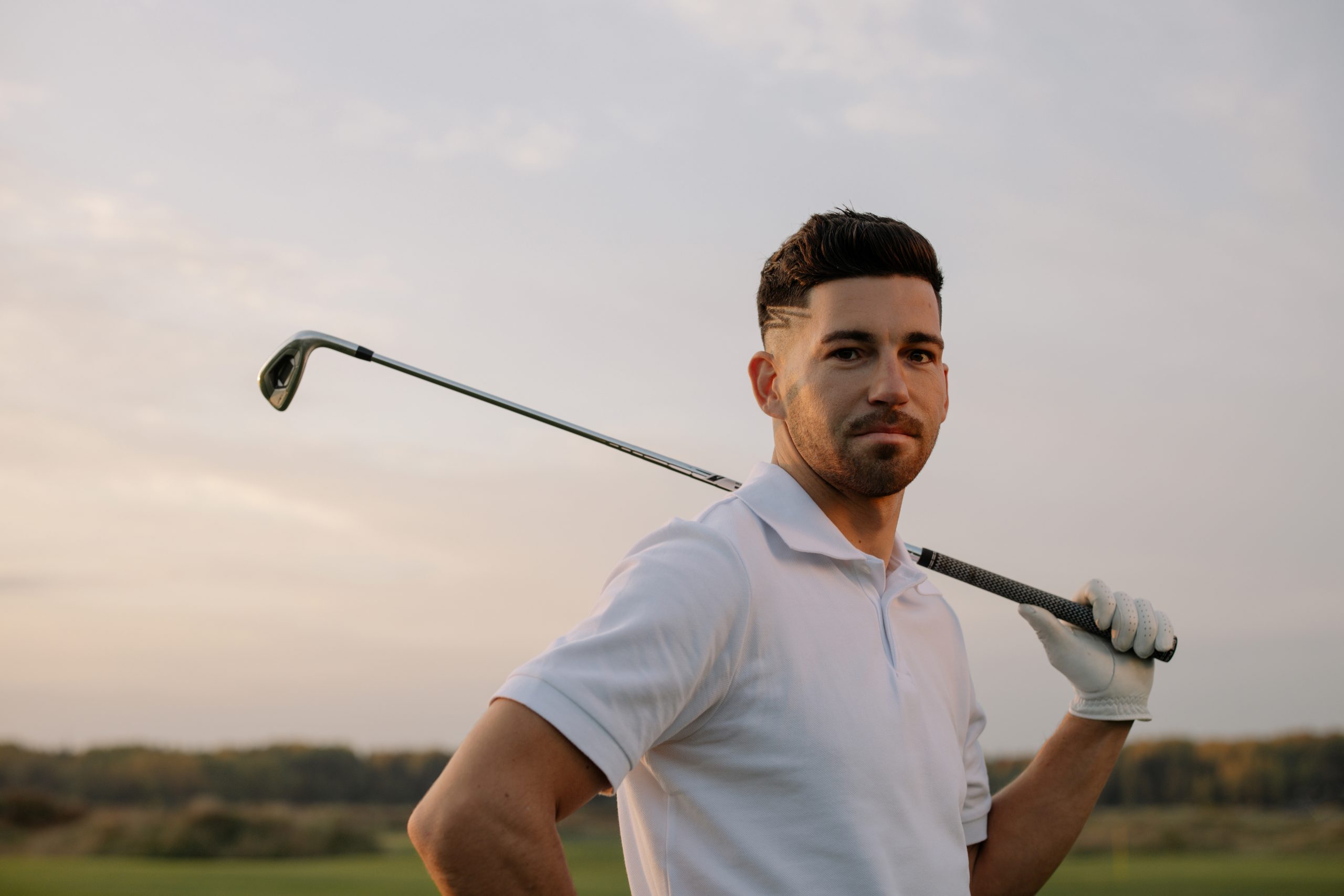 Mastering the Art of Golf Swing: Advice from Experts