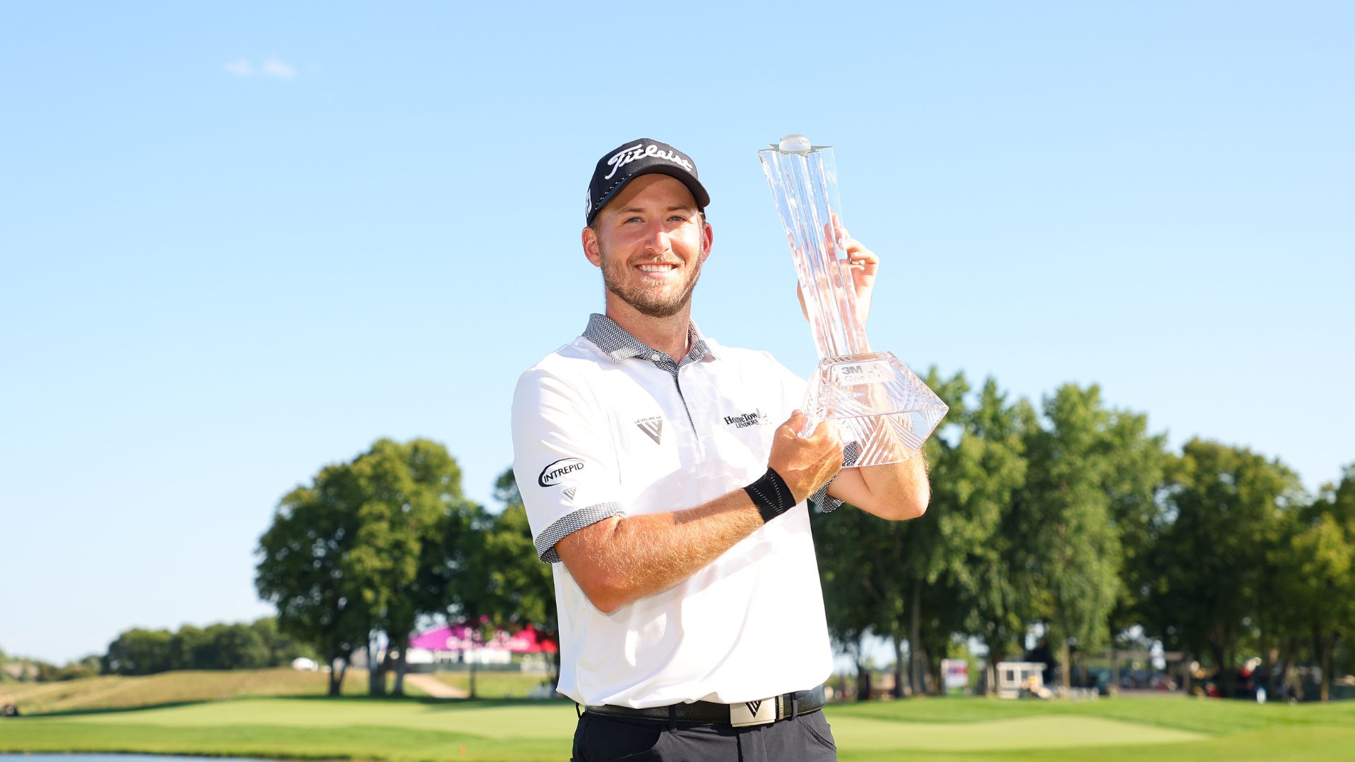 Lee Hodges goes wire-to-wire to notch first PGA Tour win by seven shots at 3M Open