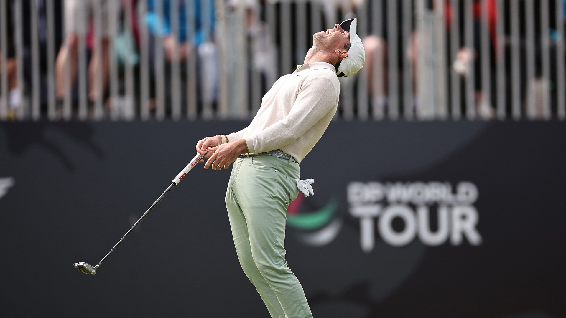 Rory McIlroy out clutches Bob MacIntyre with ‘best shot I hit all year’ to win Scottish