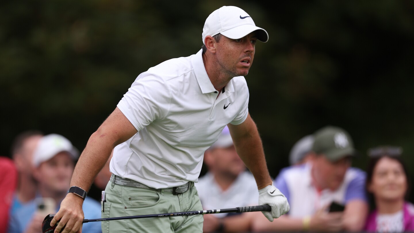 Rory McIlroy sinks Irish Open hopes with four water balls