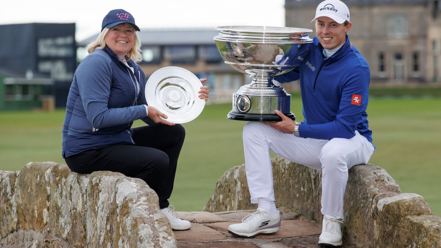 Alongside mom, Fitzpatrick wins weather-plagued Dunhill