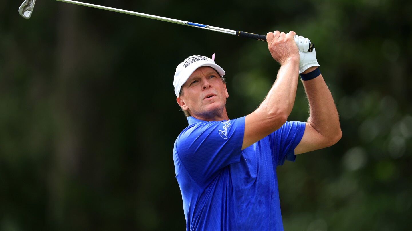 Stricker WDs from Schwab Cup finale because of family emergency