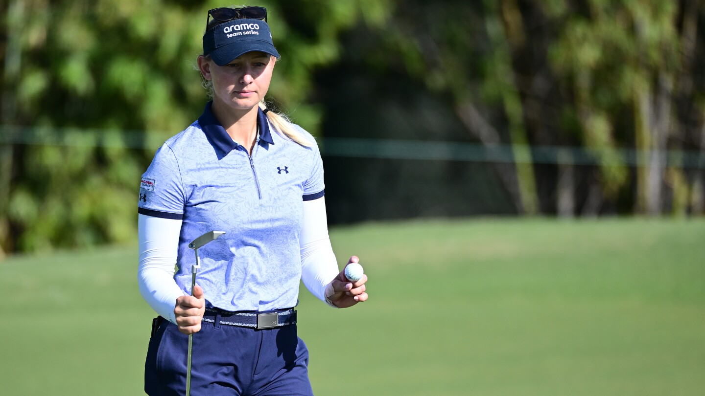 Pedersen leads Annika by two; Lexi, Lydia with work to do