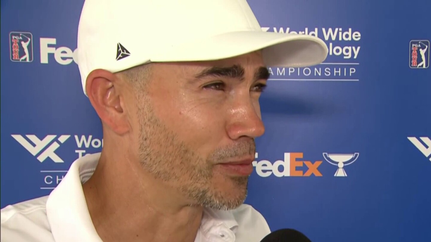 Camilo Villegas opens World Wide Technology Championship with 8-under 64