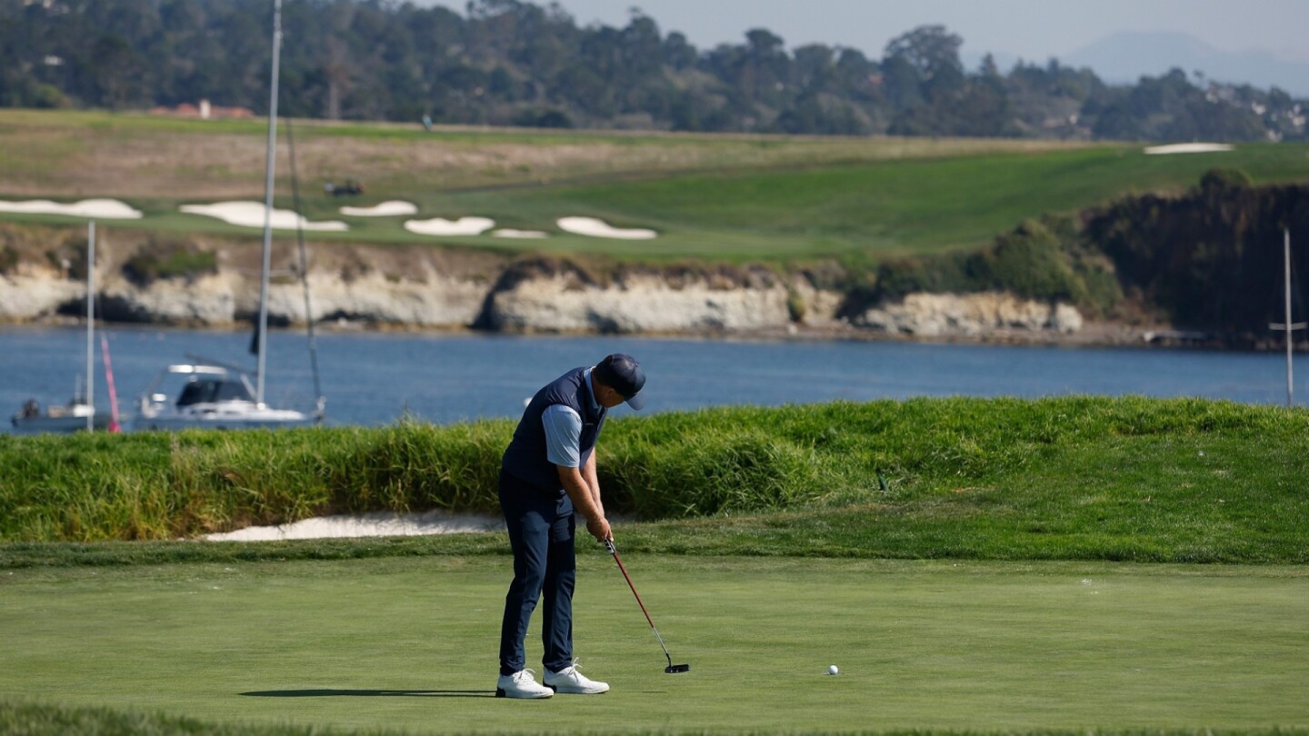Comparing Spyglass Hill, Pebble Beach driving distances ahead of Pro-Am