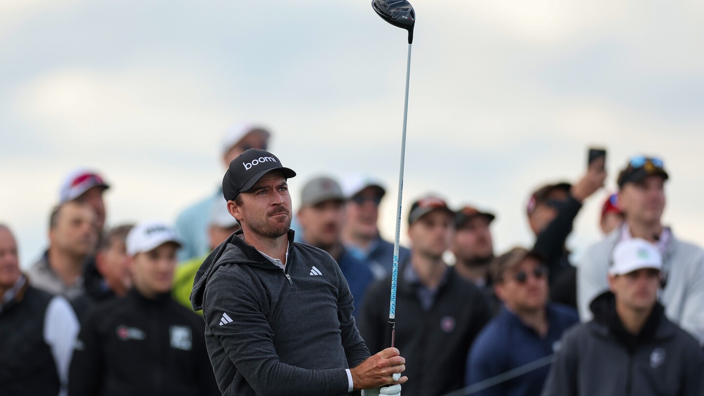 Taylor leads after darkness suspends third round of WM Phoenix Open