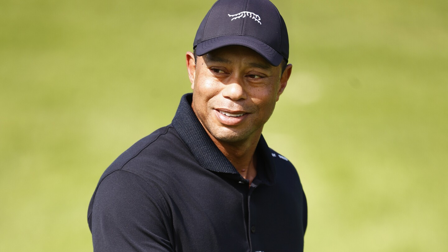Tiger mostly vague but ‘would like to have PIF’ part of Tour