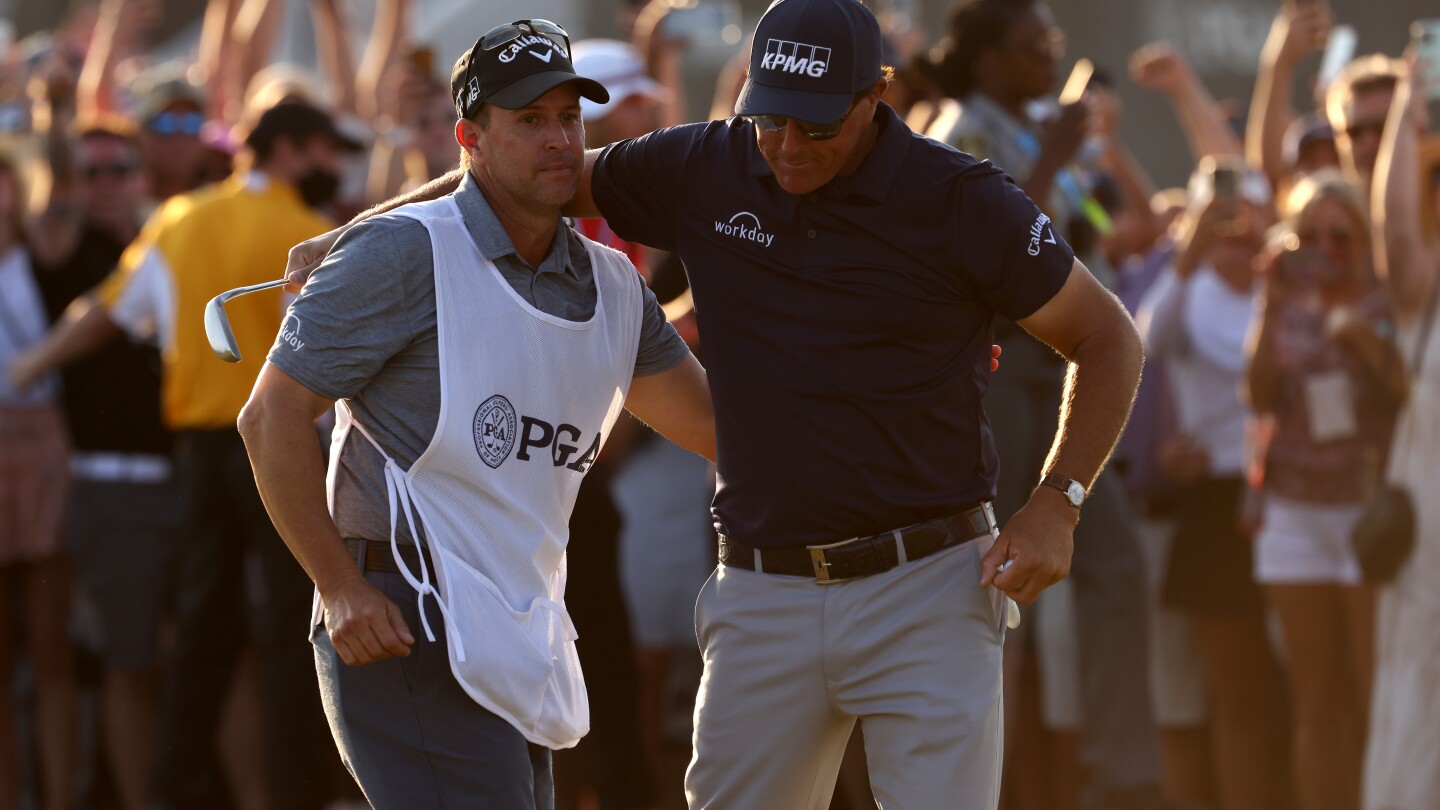 Tim Mickelson retiring as his brother’s caddie, Phil announces