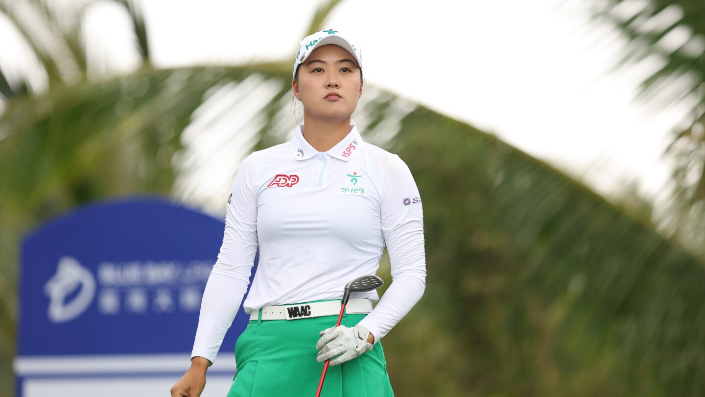 Minjee Lee’s 65 leads after first round of Blue Bay LPGA in China