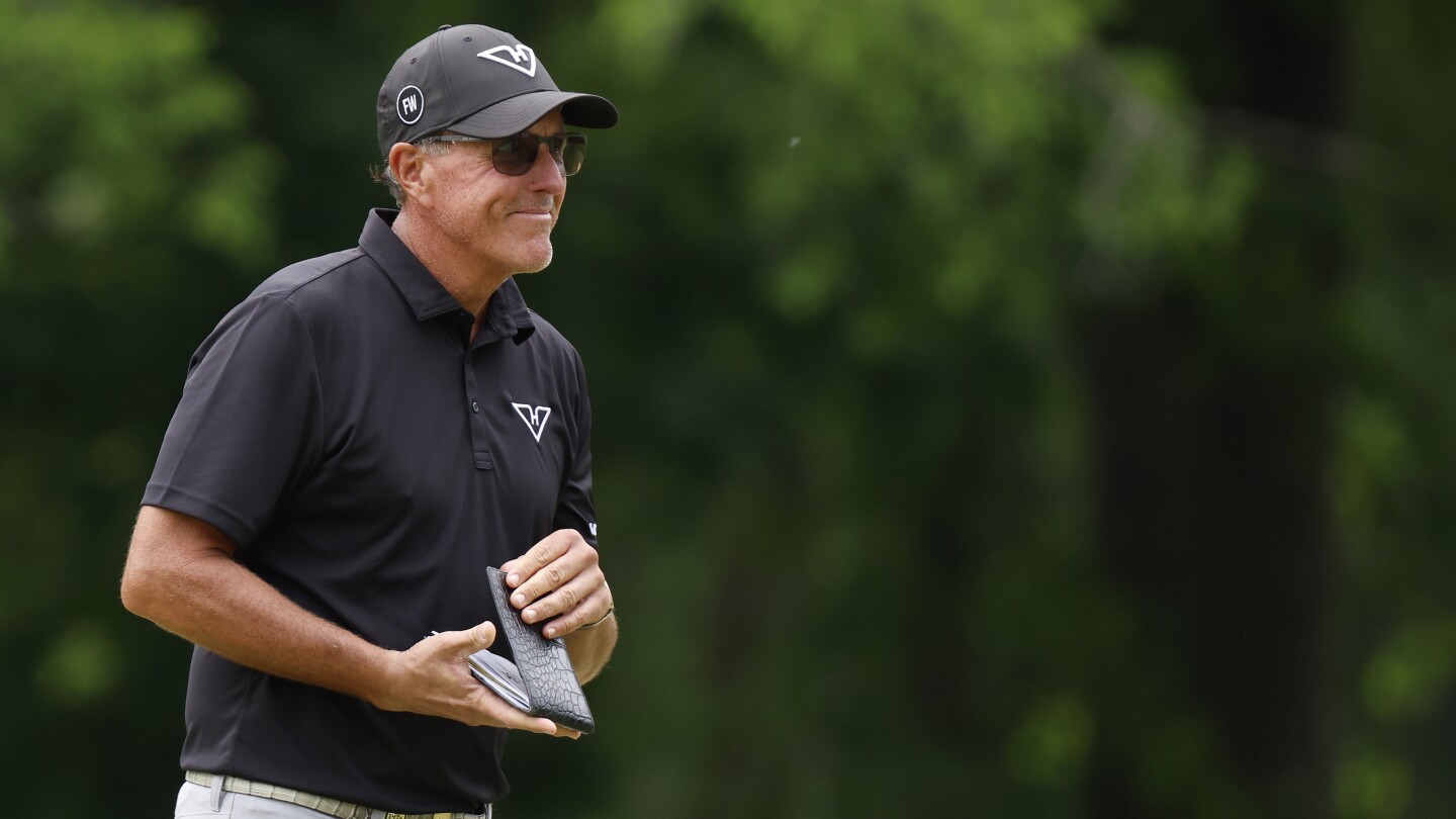 PGA Championship 2024: Unlucky 7 to close derails Phil Mickelson’s opening round