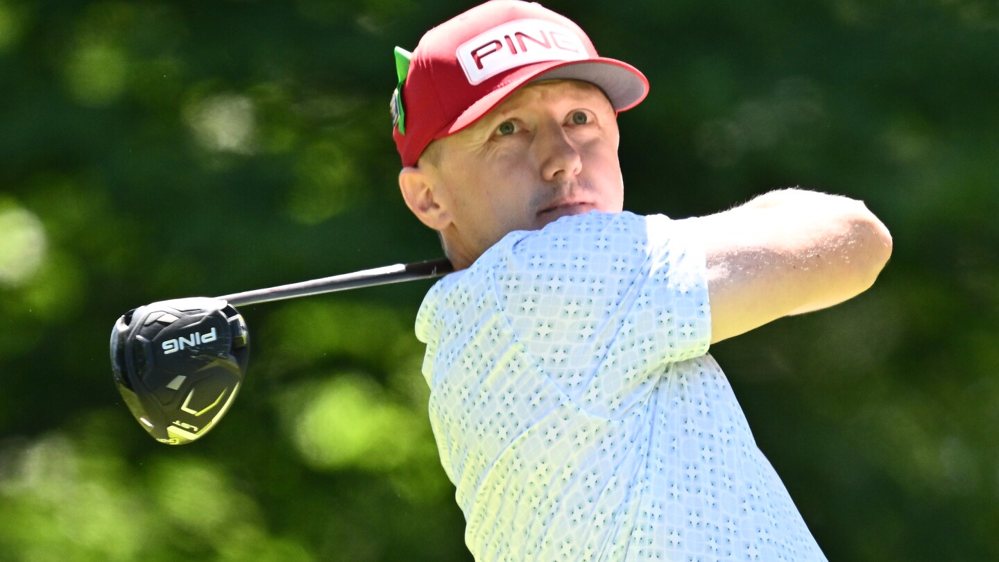 Mackenzie Hughes honors late friend at RBC Canadian Open