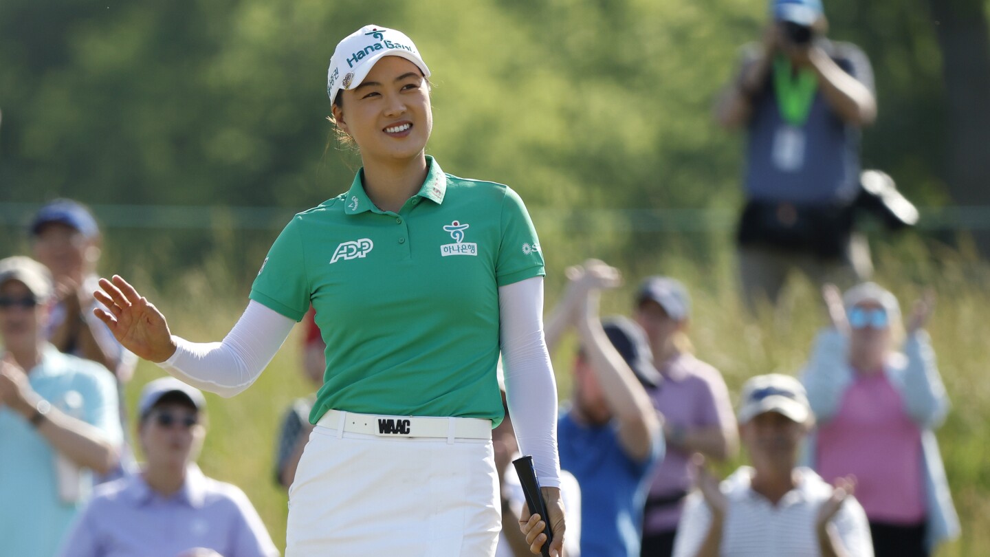 Two-time major winner Minjee Lee part of three-way tie at U.S. Women’s Open