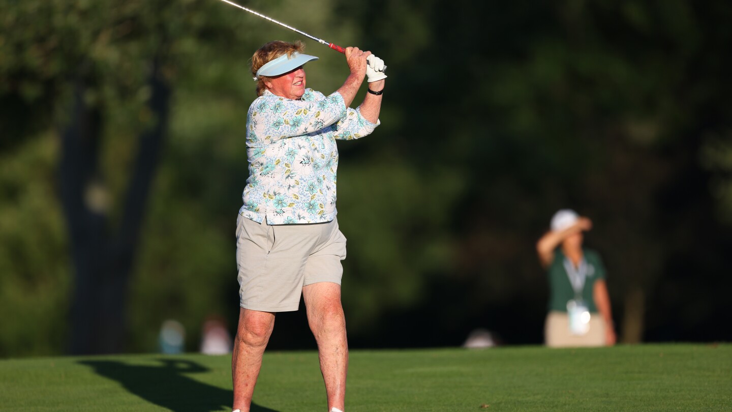 JoAnne Carner, 85, shatters age with 80 in the U.S. Senior Women’s Open